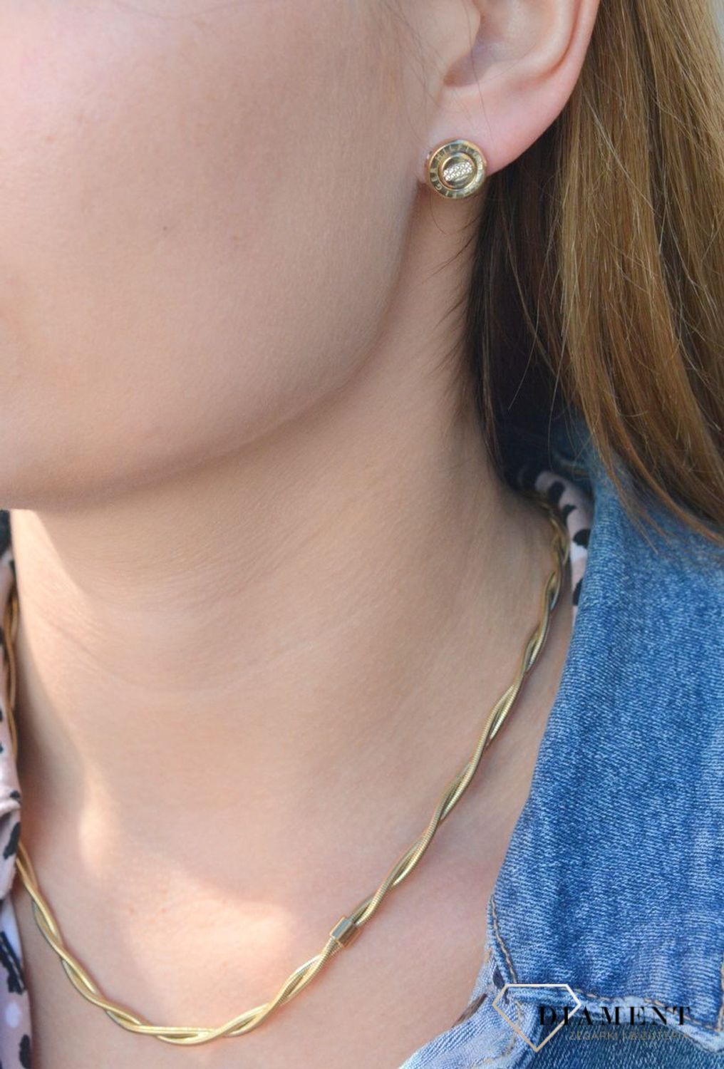 Kolczyki damskie Tommy Hilfiger w złotym kolorze 2780646. Bi.jpg