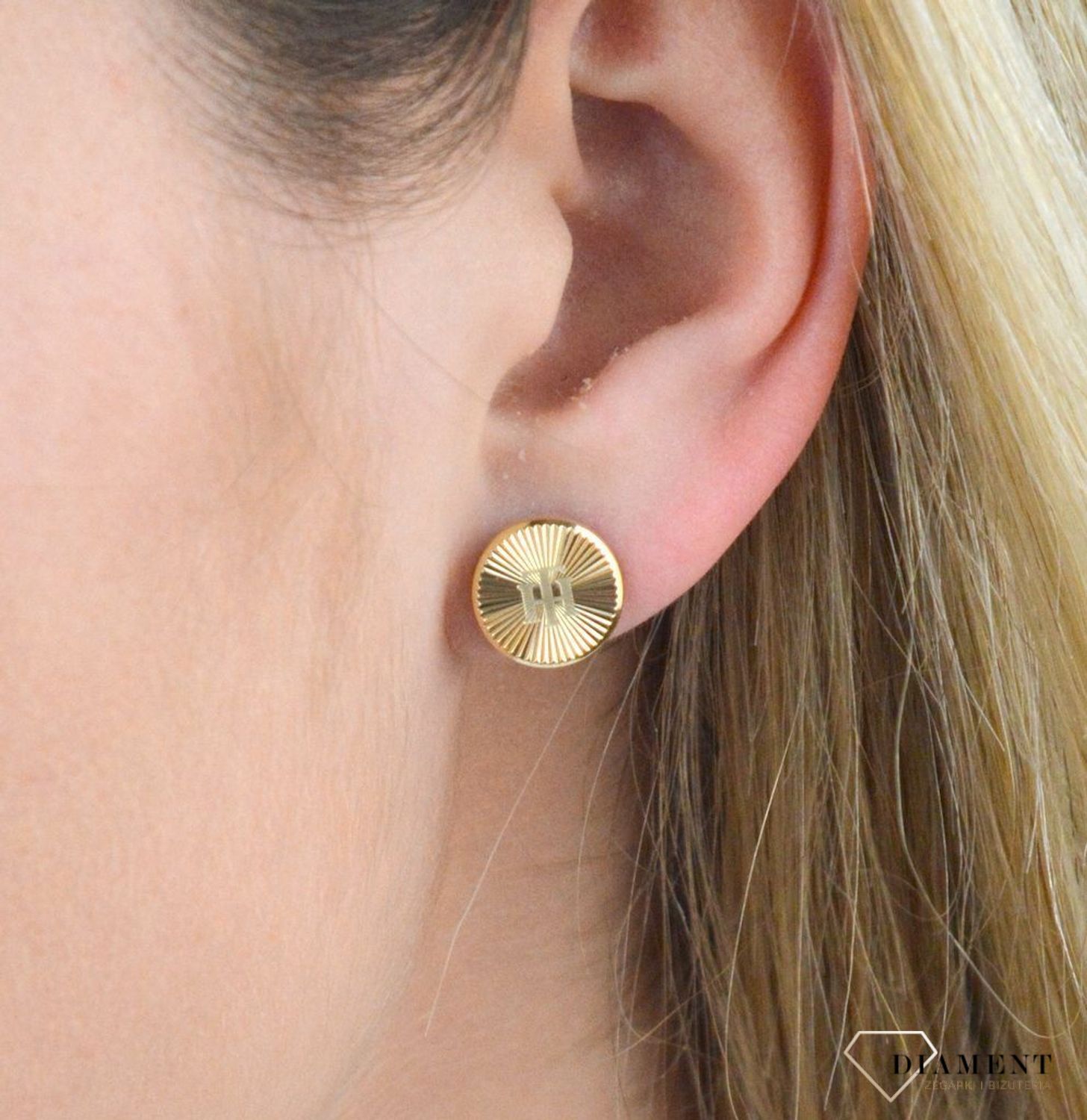 Kolczyki Tommy Hilfiger złota stal 2780649 okrągłe z logo marki.jpg