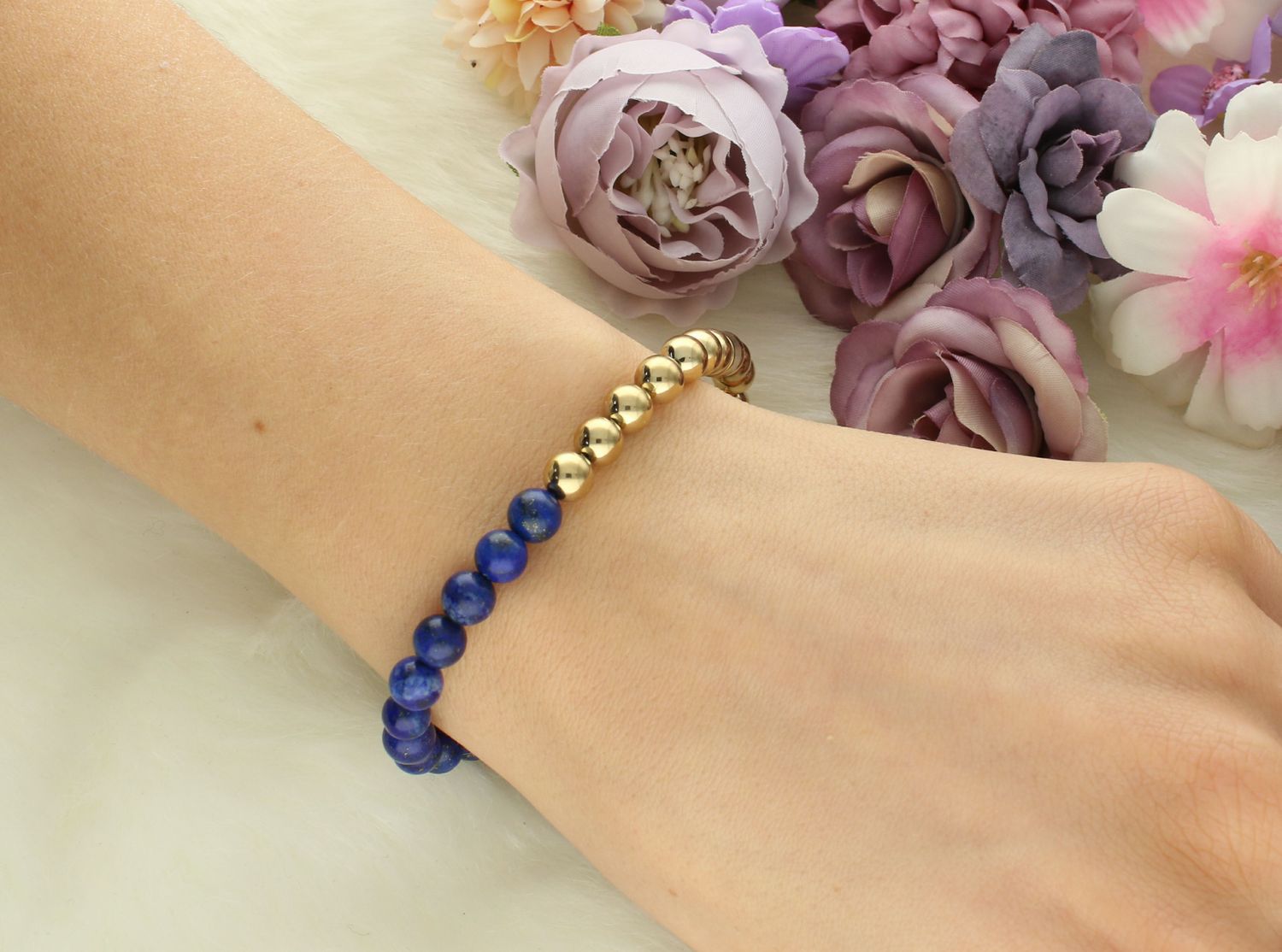 Bransoletka damska stalowa Tommy Hilfiger Lapis Lazuli 2780963 Bransoletka damska Tommy Hilfiger została wykonana z wysokiej jakości stali szlachetnej oraz pozłocona specjalną metodą PVD, odporną na ścieranie.11.jpg