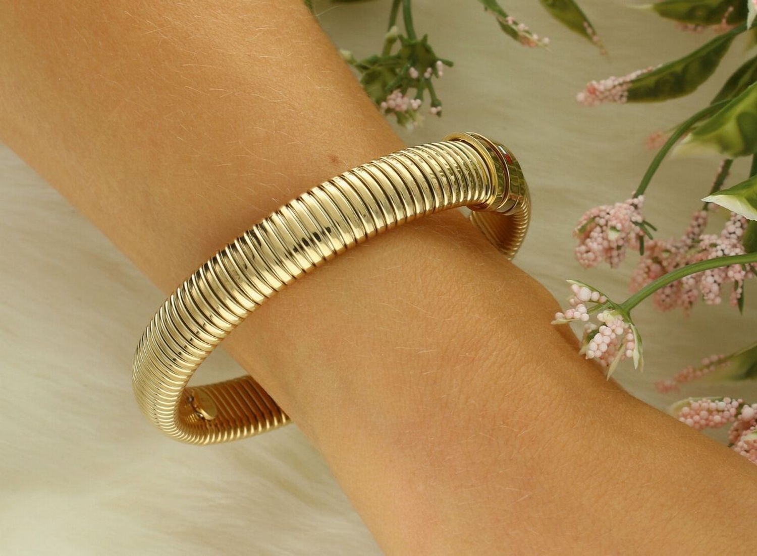 Bransoletka damska Tommy Hilfiger 2780995 złota stal szlachetna.jpg