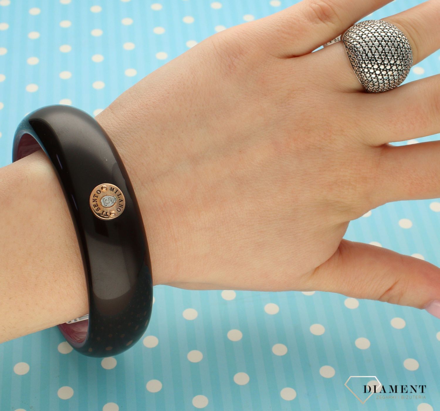 bransoletka damska fioletowa.jpg