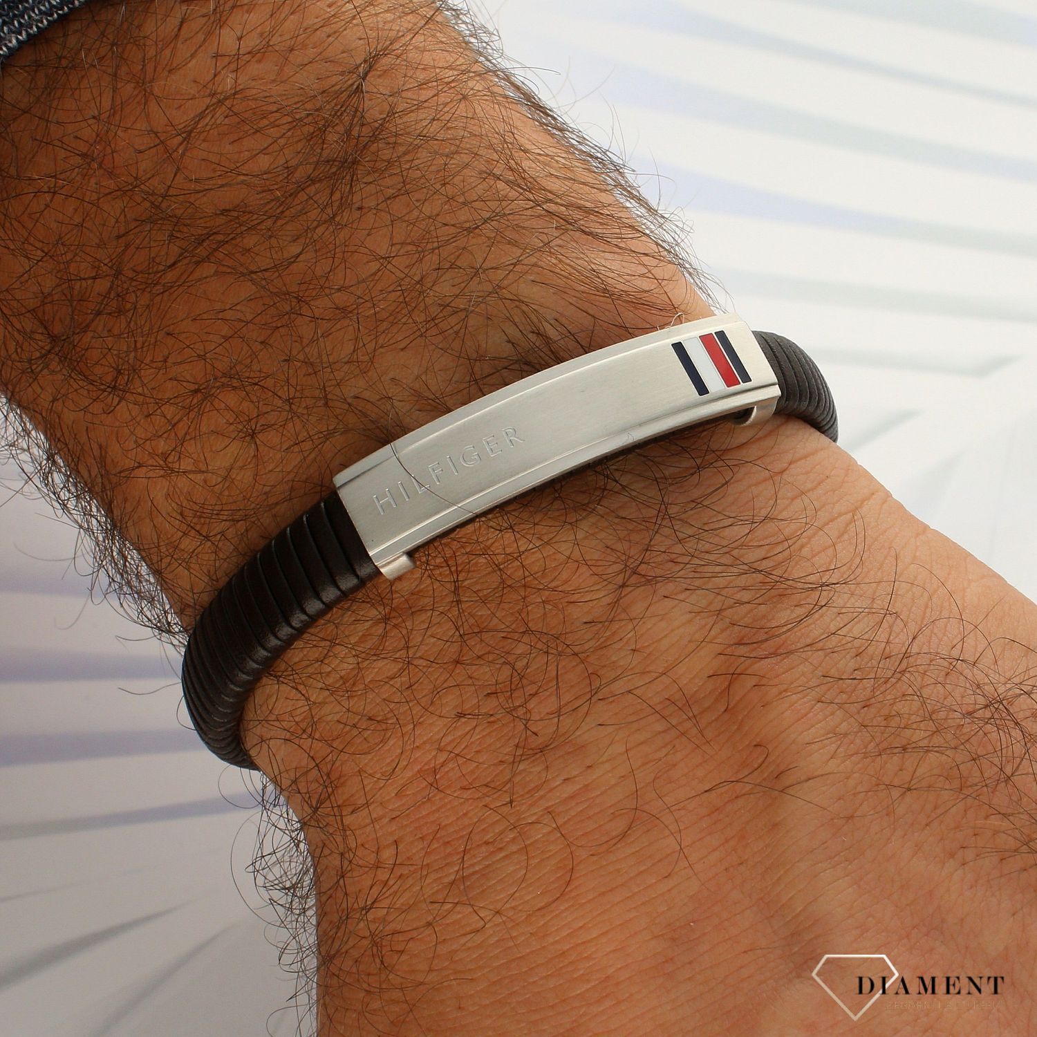 Bransoletka męska TOMMY HILFIGER Brązowa skóra prążkowana z blaszką 2790348.1.jpg