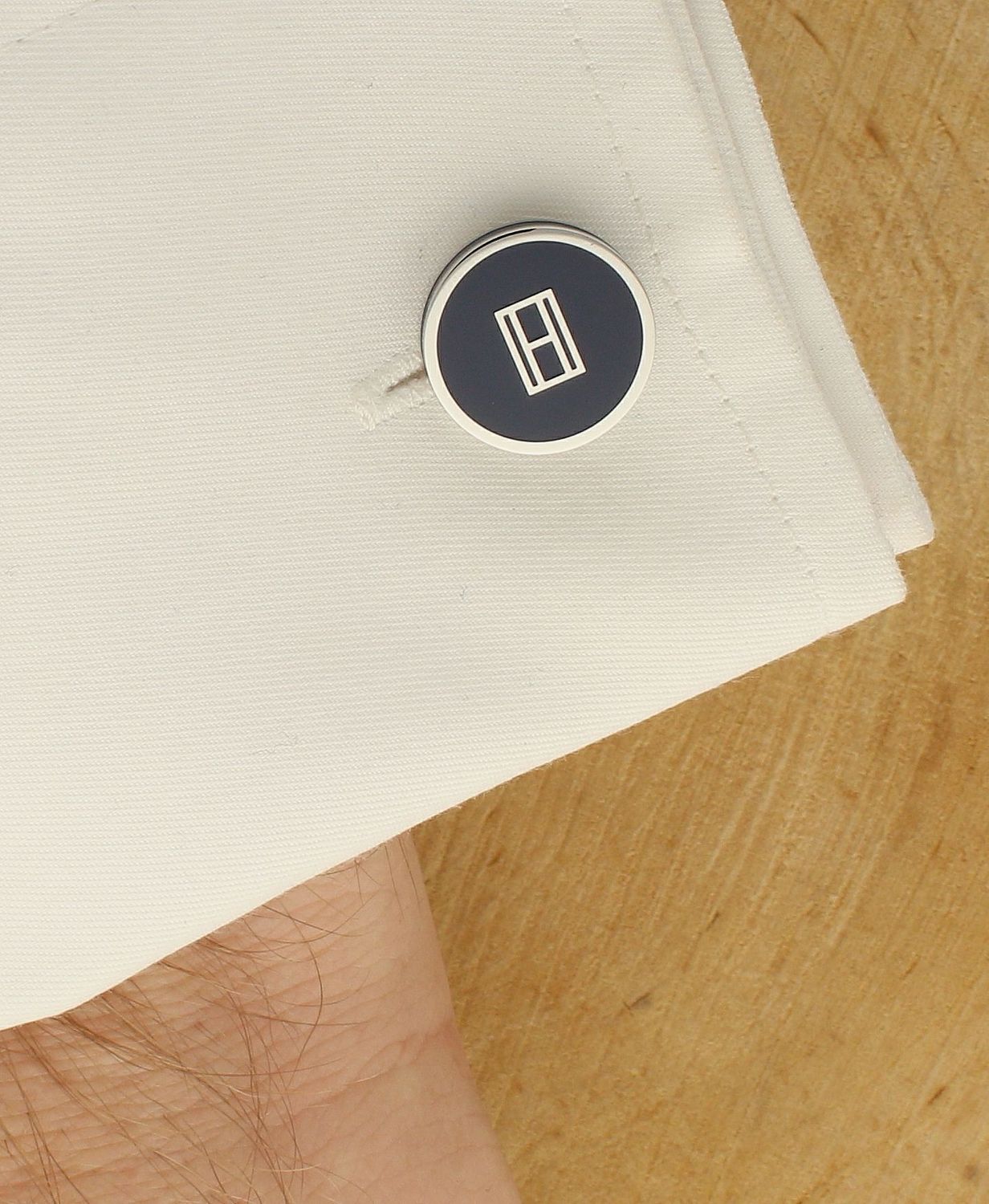 Spinki do mankietów okrągłe granatowe Tommy Hilfiger 2790353.jpg