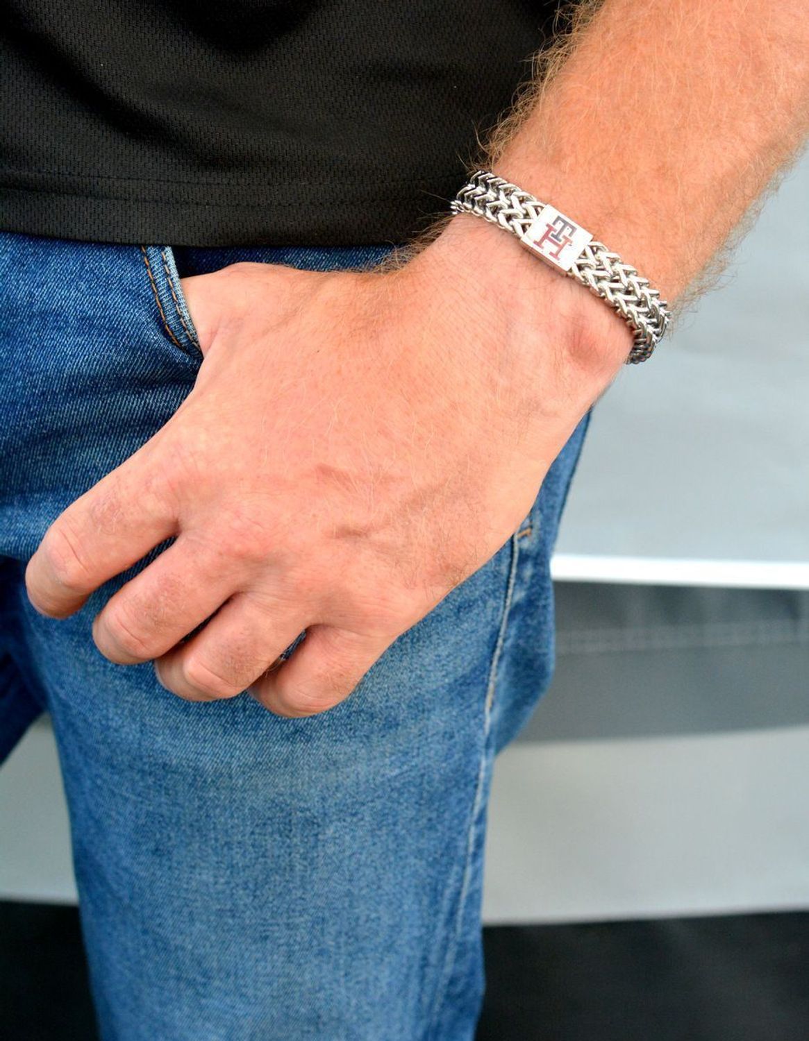 Bransoletka męska Tommy Hilfiger stalowa 2790462. Bransoletka męska srebrna. Oryginalna biżuteria z Tommiego Hilfingera. Męska bransoletka Tommy Hilfiger. Bransoletka w srebrnym kolorze męska. 1.jpg