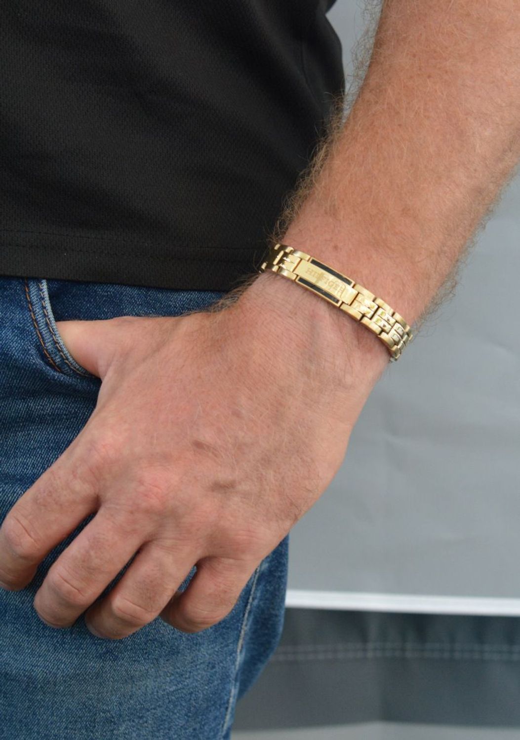 Bransoletka męska Tommy Hilfiger stalowa pozłacana 2790601.  Bransoletka męska złota. Oryginalna biżuteria z Tommiego Hilfingera. Męska bransoletka Tommy Hilfiger. Bransoletka w złotym kolorze męska..jpg