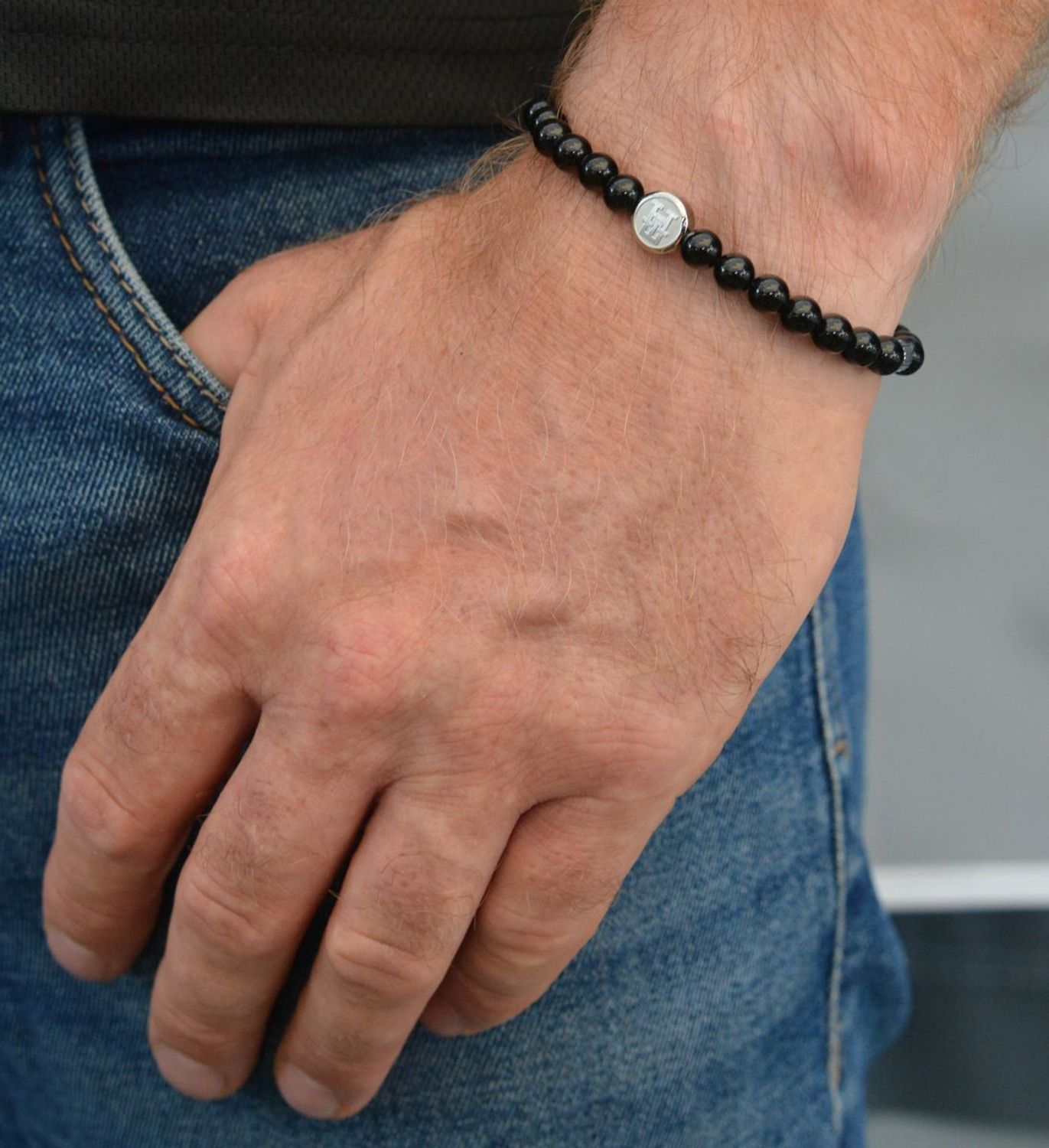 Bransoletka męska Tommy Hilfiger z onyksu 2790609. Męska bransoletka z koralików. Bransoletka dla mężczyzny z kamieniami. Oryginalna biżuteria z Tommiego Hilfingera. Męska bransoletka Tommy Hilfiger..jpg