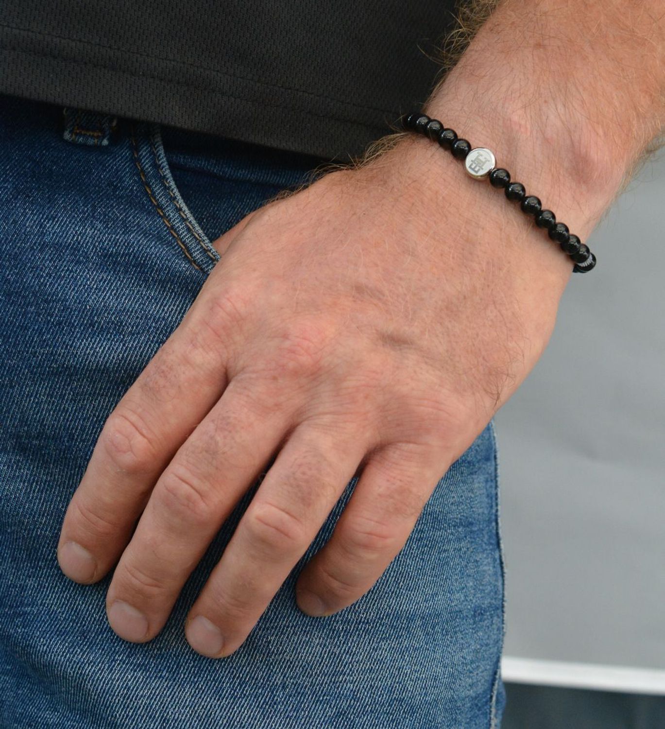 Bransoletka męska Tommy Hilfiger z onyksu 2790609. Męska bransoletka z koralików. Bransoletka dla mężczyzny z kamieniami. Oryginalna biżuteria z Tommiego Hilfingera. Męska bransoletka Tommy Hilfiger..jpg