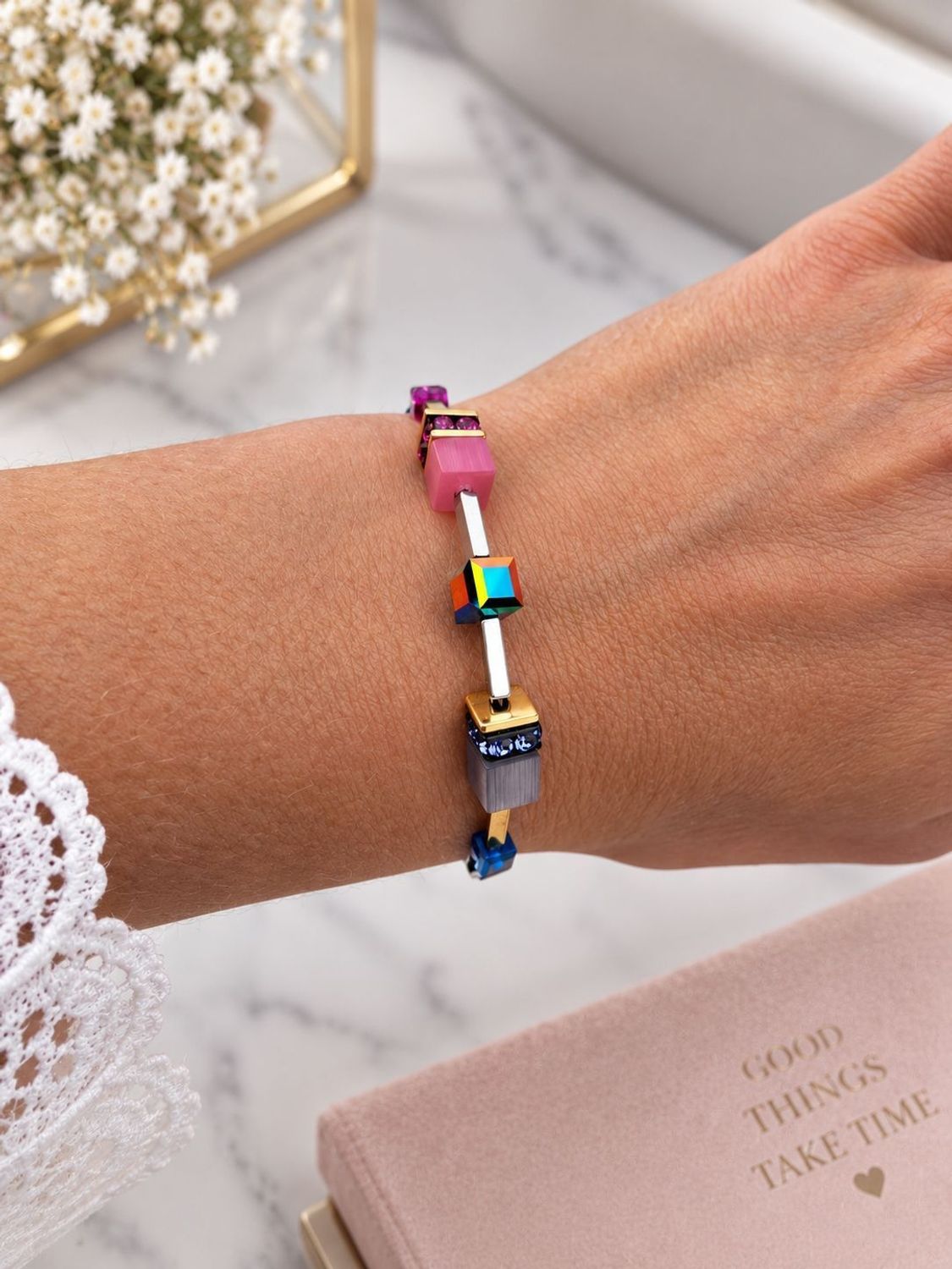 Bransoletka Coeur de Lion 2800301500 GeoCUBE® Iconic Lite Rainbow tęczowa srebrna (1).jpg
