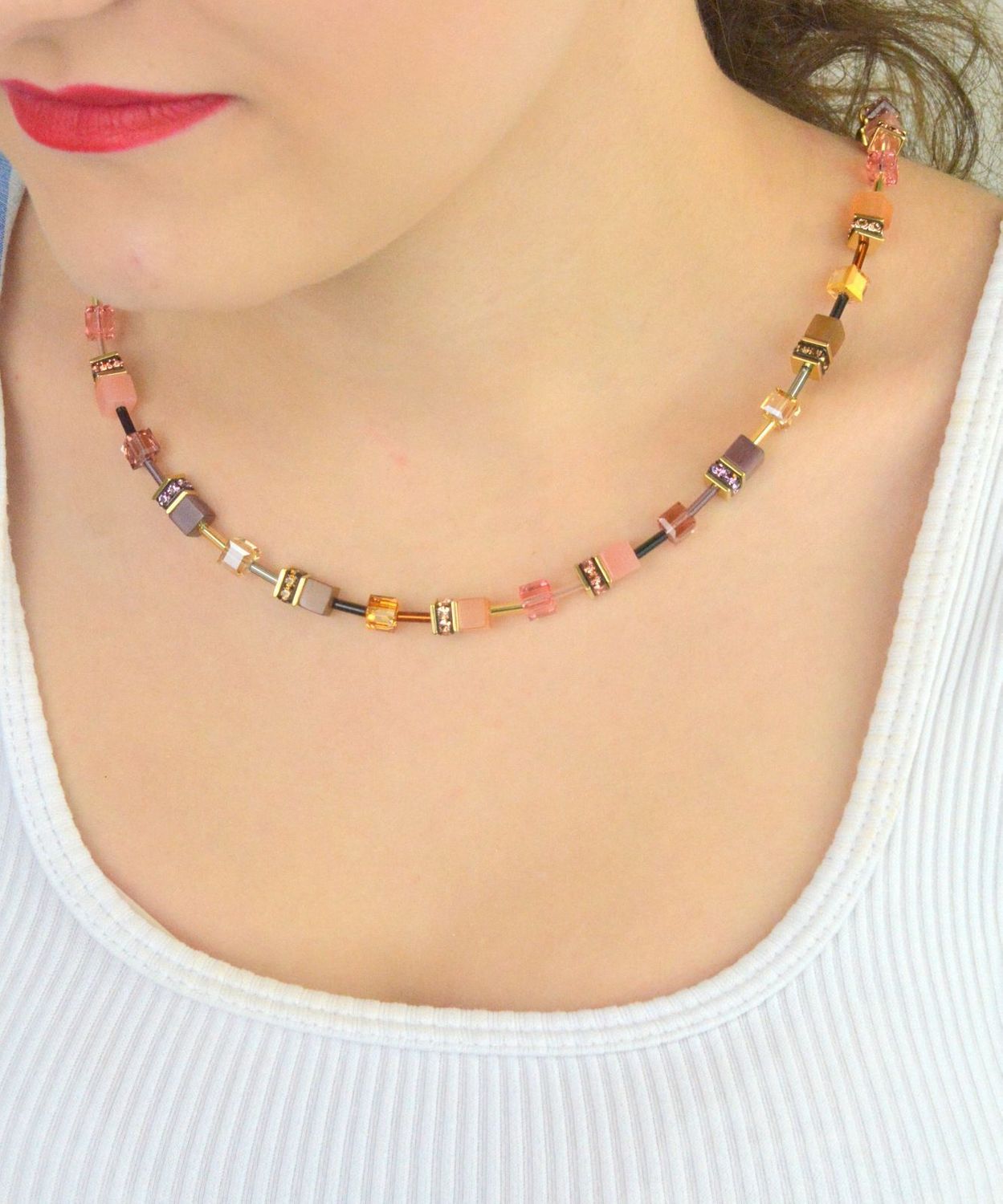 Naszyjnik damski GeoCUBE® Iconic Mocha Mousse złoty 2838101132 – naturalna biżuteria  COEUR DE LION.jpg