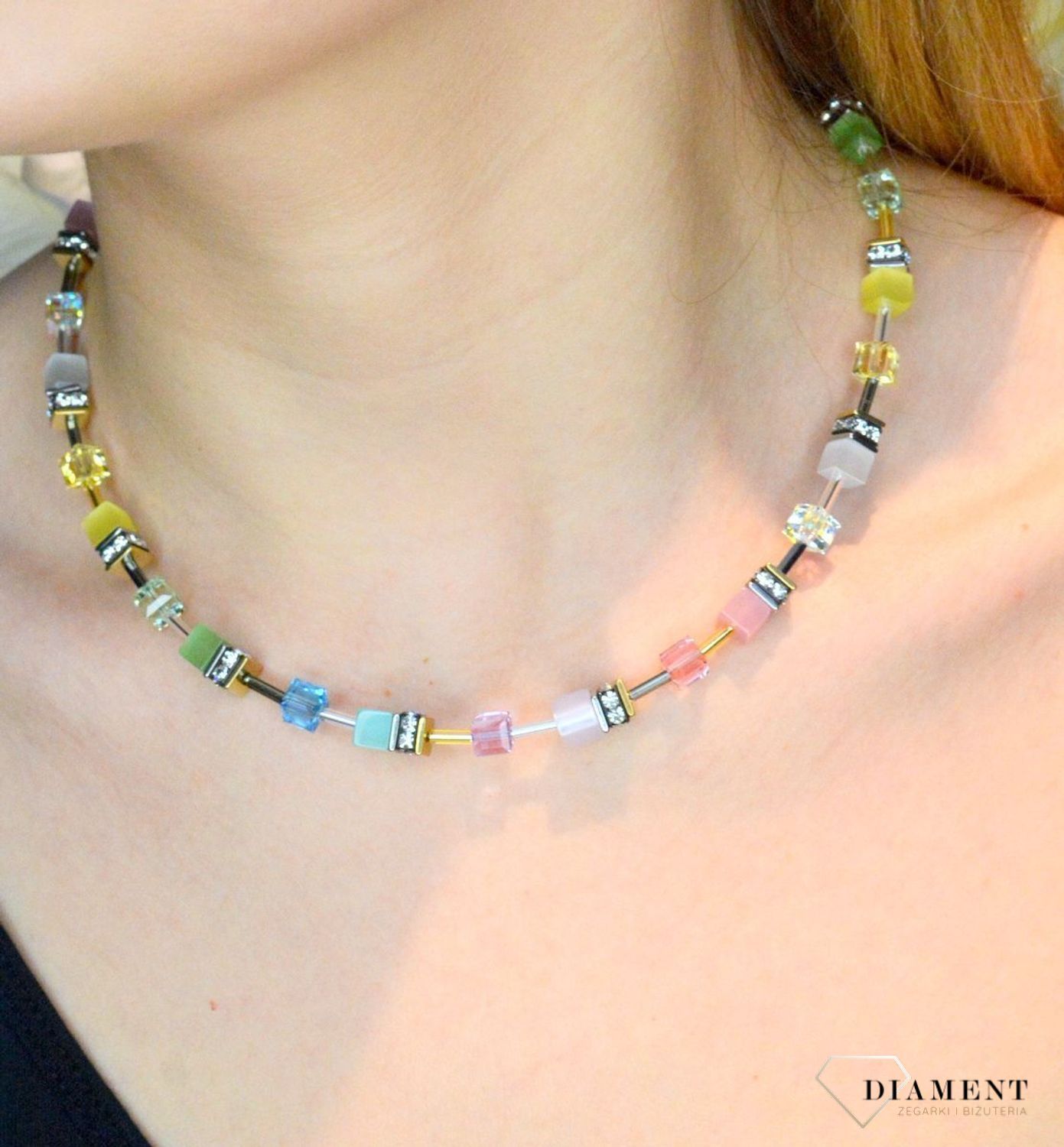 Naszyjnik damski Swarovski Coeur De Lion tygrysie oko 2838101576. Ponadczasowy piękny naszyjnik z kolekcji GeoCUBE zdobiony kamieniami naturalnymi tygrysie oko, marmur polaris i kryształami Swarovski. Na prez7.jpg