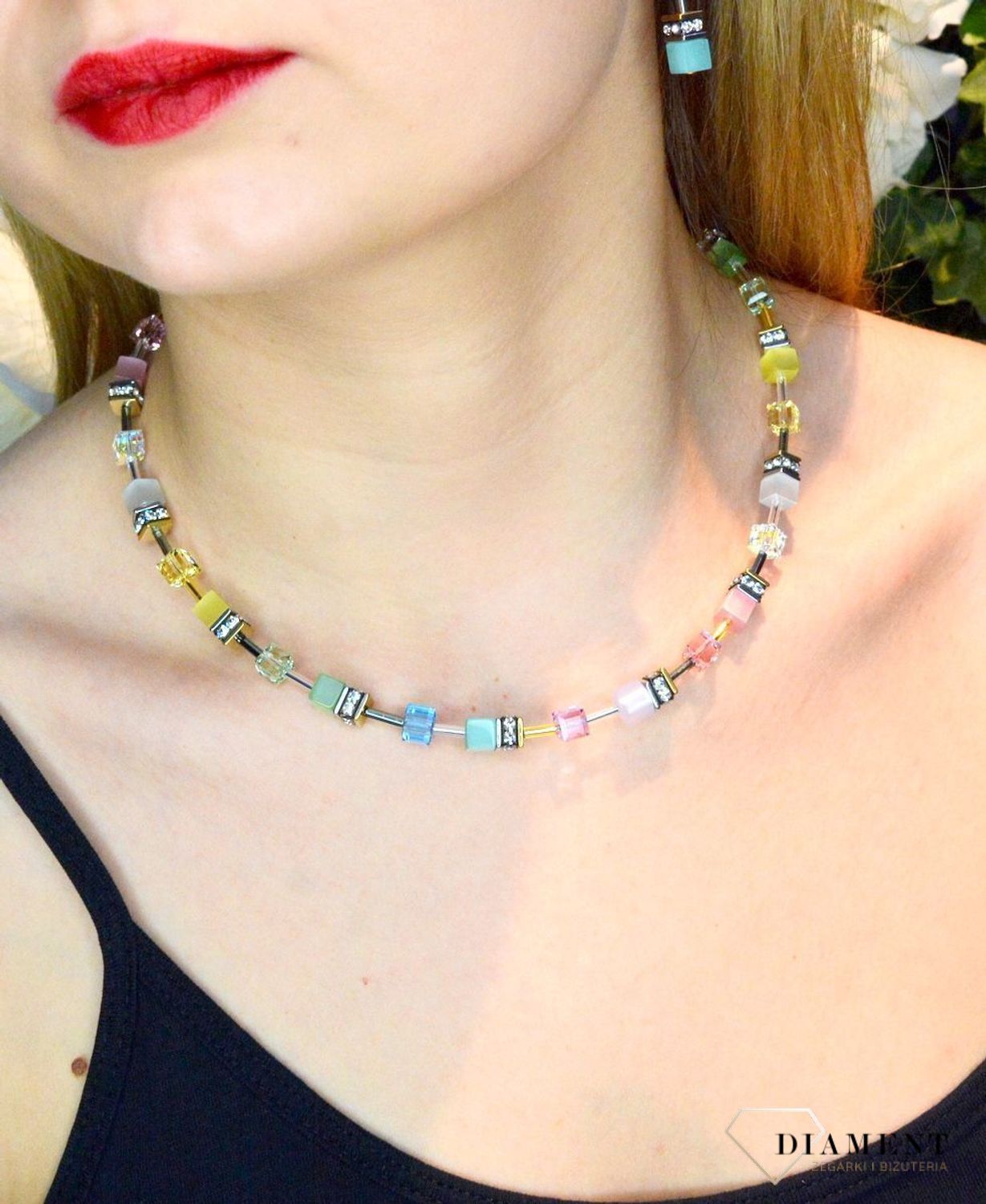 Naszyjnik damski Swarovski Coeur De Lion tygrysie oko 2838101576. Ponadczasowy piękny naszyjnik z kolekcji GeoCUBE zdobiony kamieniami naturalnymi tygrysie oko, marmur polaris i kryształami Swarovski. Na prez7.jpg