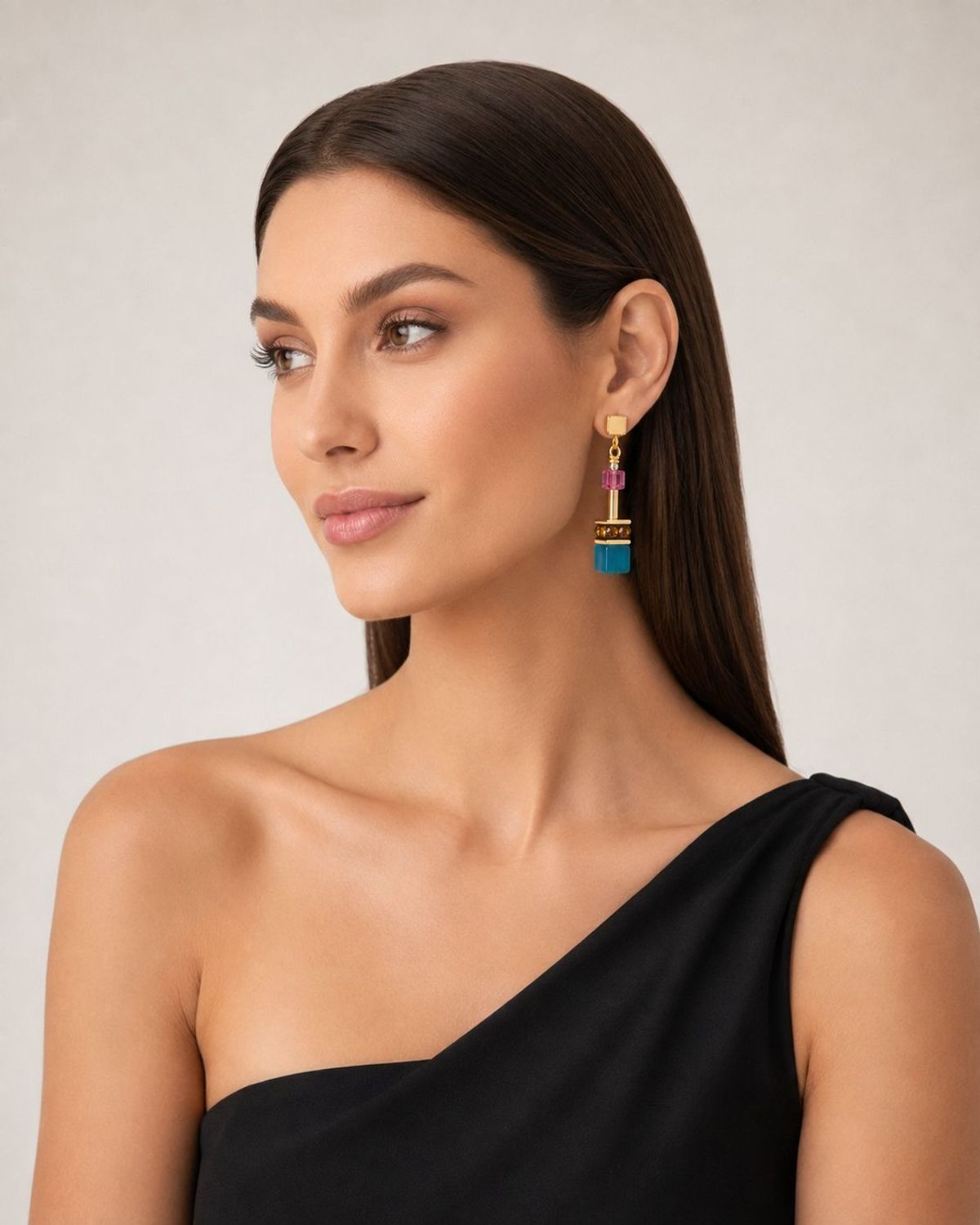 Kolczyki damskie Coeur de Lion 2838211500 GeoCUBE® Iconic Multicolor Boho Goldf (3).jpg