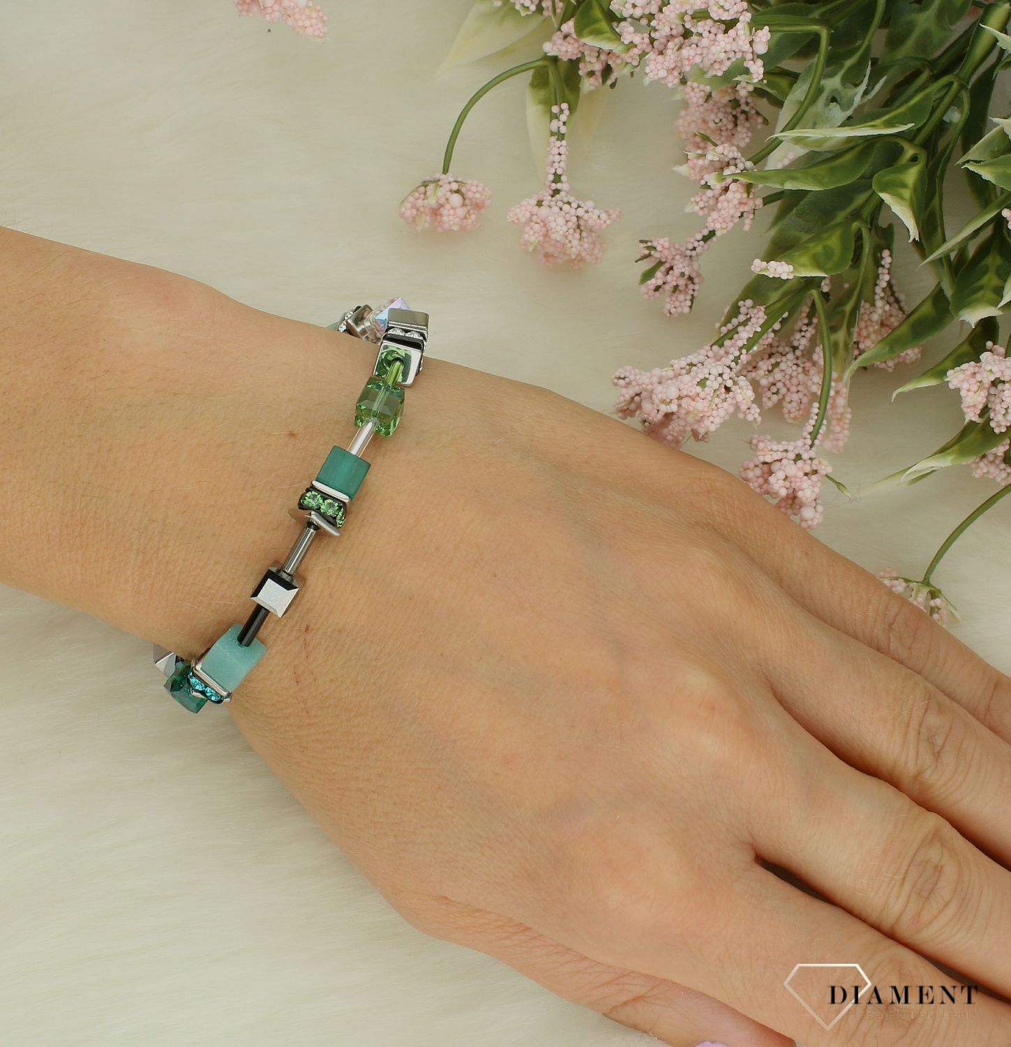 Bransoletka damska Coeur de Lion GeoCUBE® Iconic srebrno-zielona 2838300500. Bransoletka damska stalowa. Bransoletka z kryształkami Swarovskiego. Bransoletka damska na prezent. Bransoletka damska Coeur de Lion.  (2).jpg