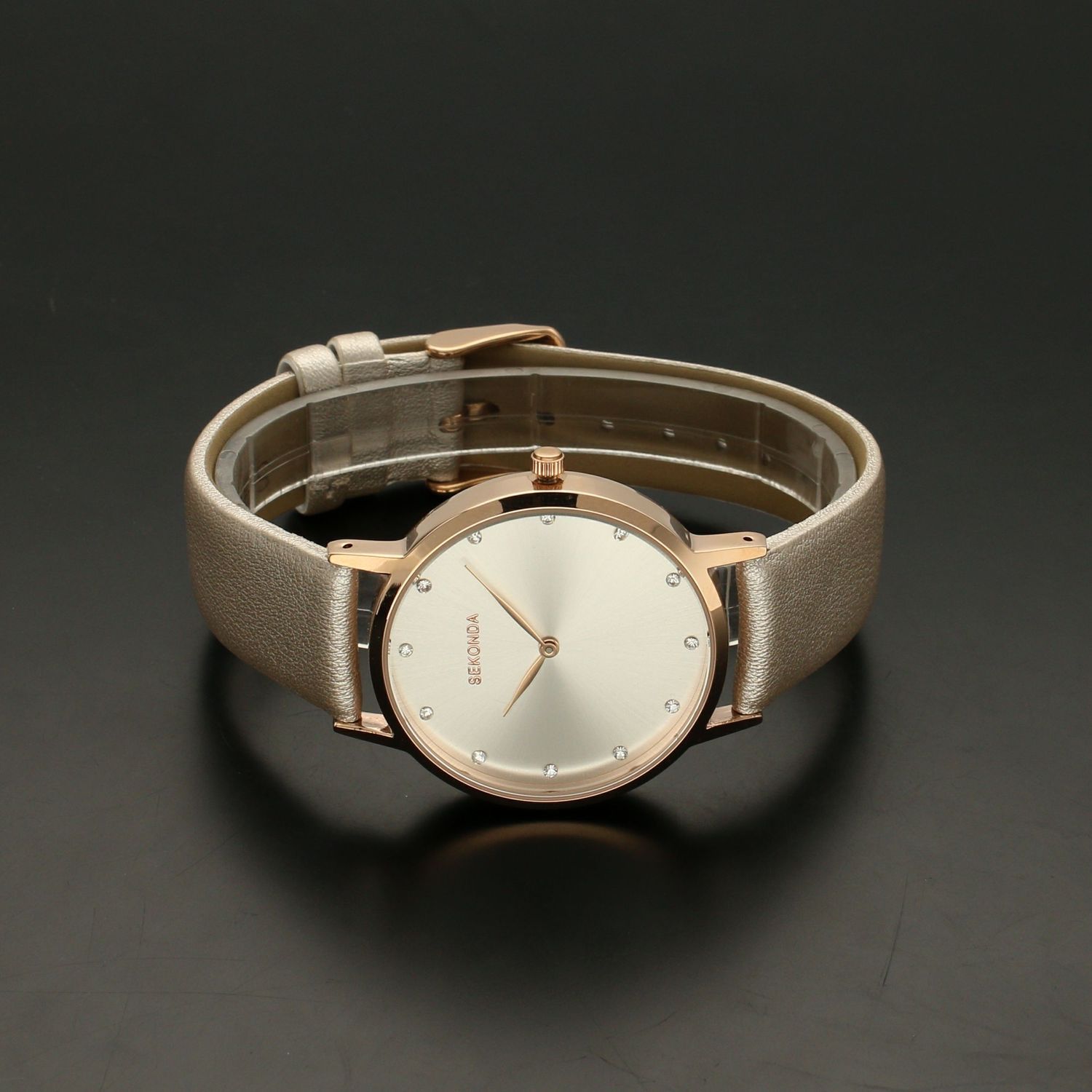 Zegarek damski Sekonda ' Diamentowy blask na złotym pasku'  2939 (1).jpg