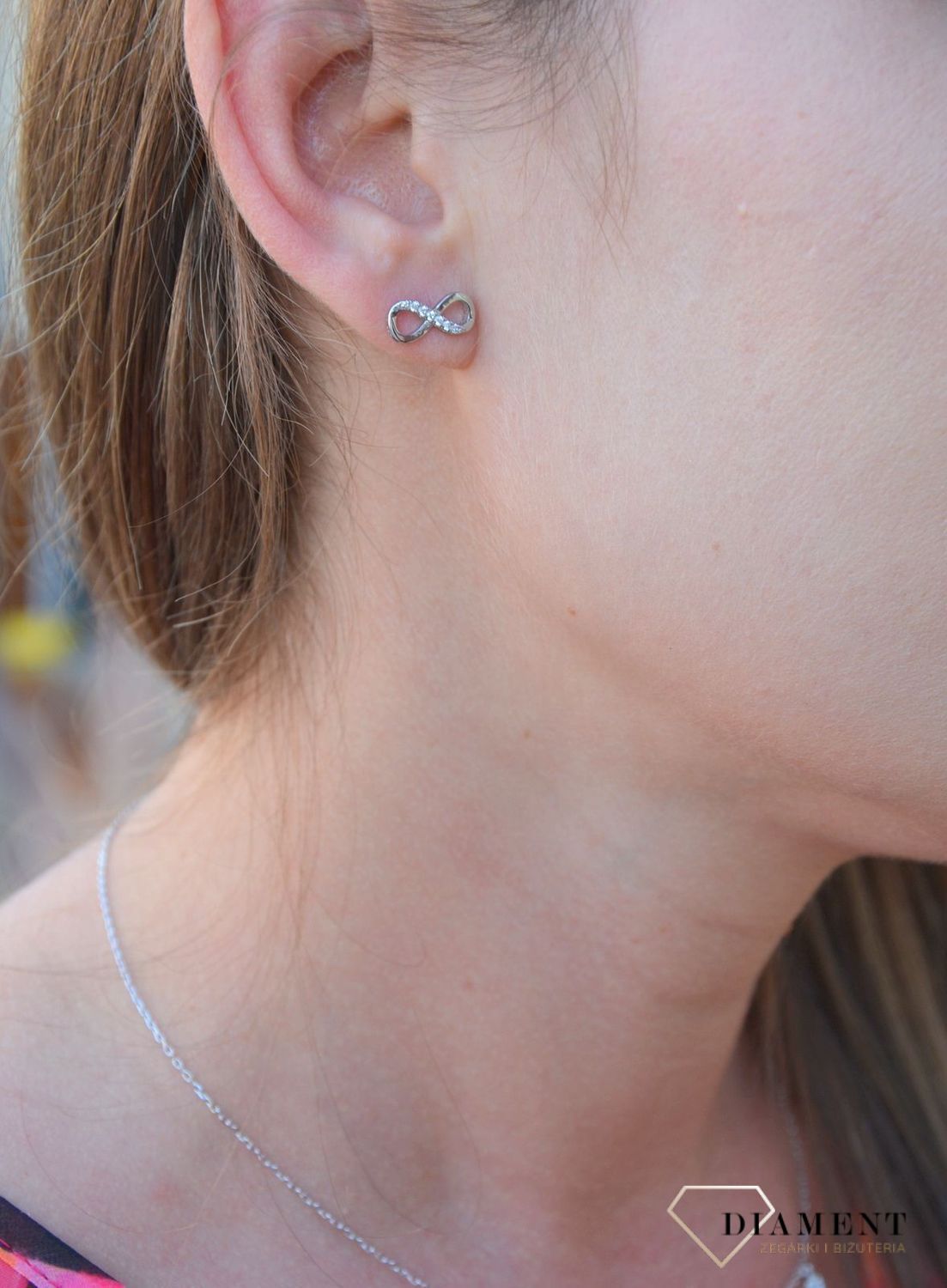 Srebrne kolczyki znak nieskończoności z cyrkonią 298820C01.jpg