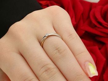 Złoty pierścionek z diamentem – żółte i białe złoto, przekładany, pr 585, 0,015ct....jpg