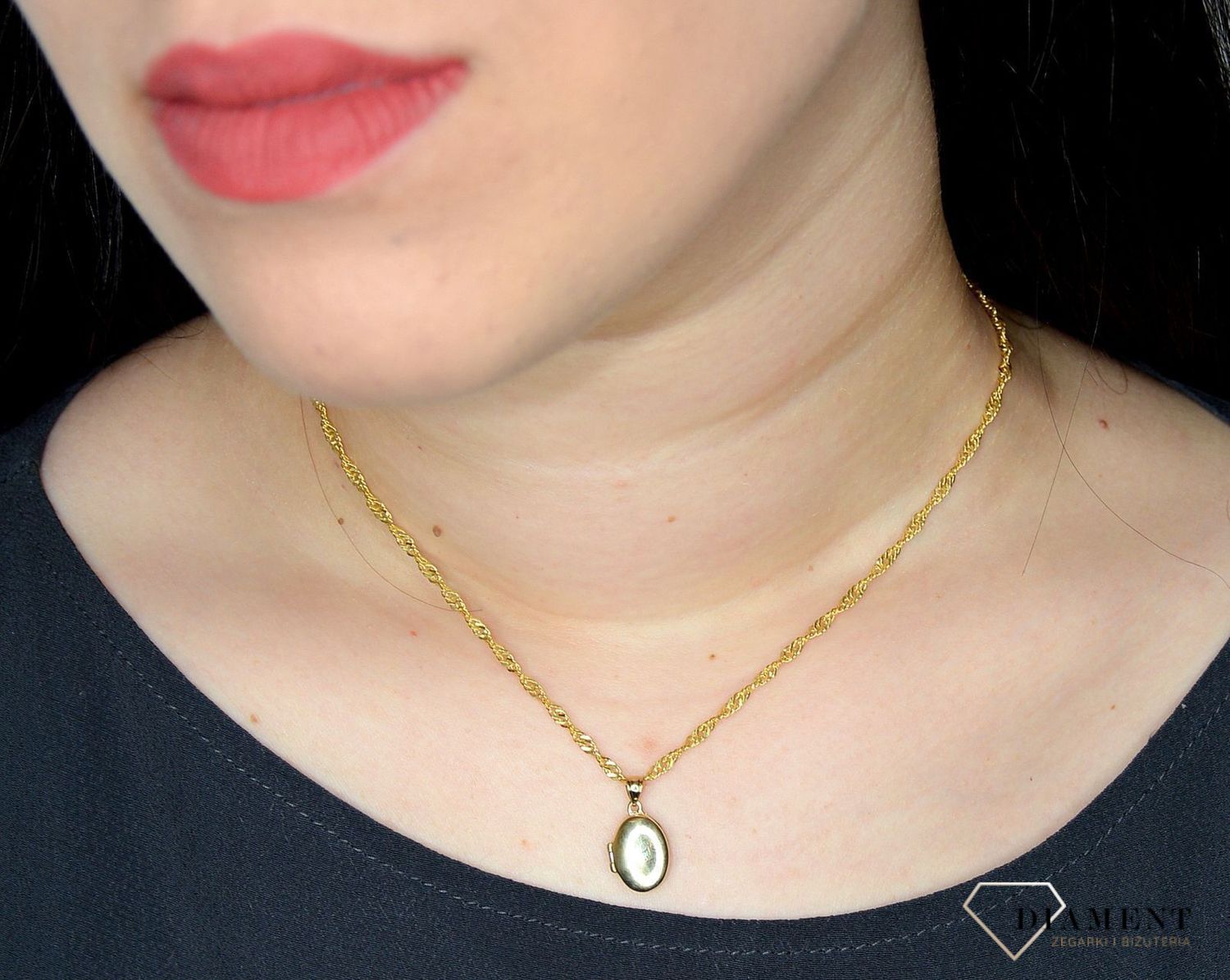 Złota zawieszka 333 owalne puzderko 3000131538233.jpg