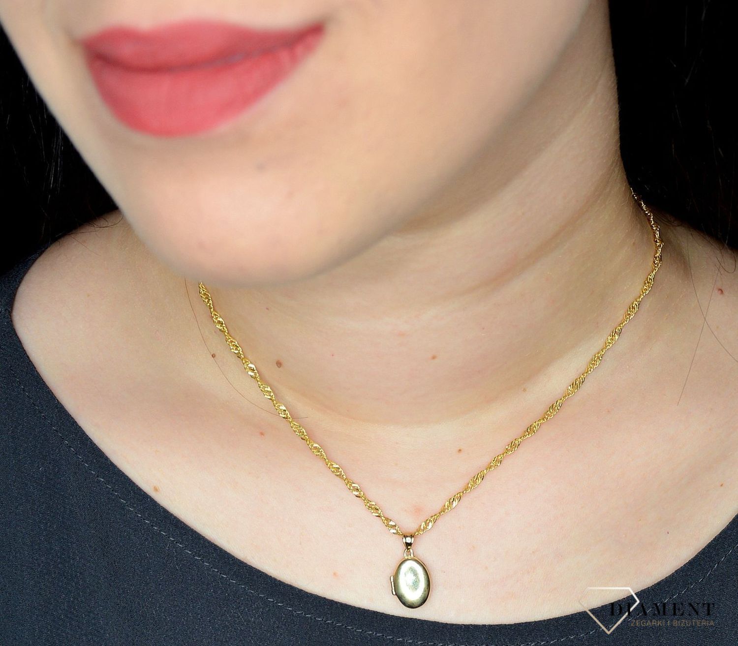 Złota zawieszka 333 owalne puzderko 3000131538233.jpg