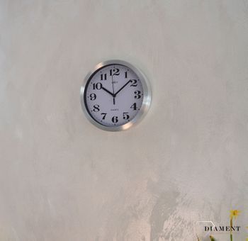 Zegar ścienny okrągły ADLER srebrny 30087. Zegar ścienny aluminiowy w klasycznym wypomocą baterii. Zegar na ścianę.  (2).JPG