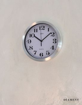 Zegar ścienny okrągły ADLER srebrny 30087. Zegar ścienny aluminiowy w klasycznym wypomocą baterii. Zegar na ścianę.  (3).JPG
