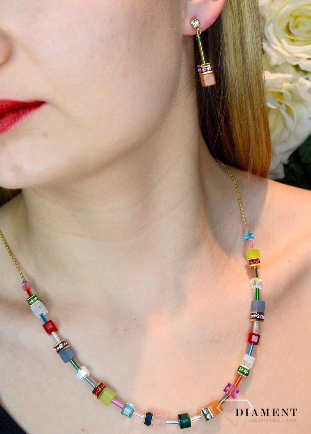 Kolczyki damskie Swarovski Coeur De Lion GeoCUBE® czerwony awenturyn 3035211582.jpg