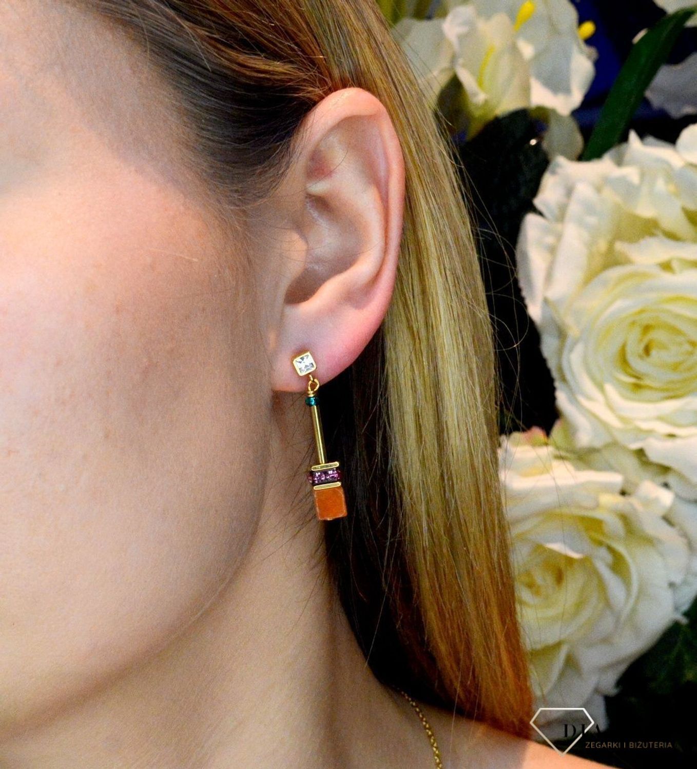 Kolczyki damskie Swarovski Coeur De Lion GeoCUBE® czerwony awenturyn 3035211582.jpg