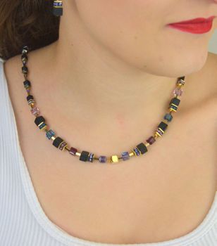 Kolorowy damski naszyjnik GeoCUBE® Precious Classic 3043101308 z onyksu, kryształów i pozłacanego hematytu. Elegancka, ręcznie wykonana biżuteria COEUR DE LION z certyfikatem (2).JPG