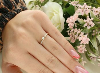 Subtelny pierścionek z żółtego złota 585 z 13 brylantami (0,13ct), model Fala Miłości. Certyfikat autentyczności, welurowe pudełko. Idealny prezent!5.jpg