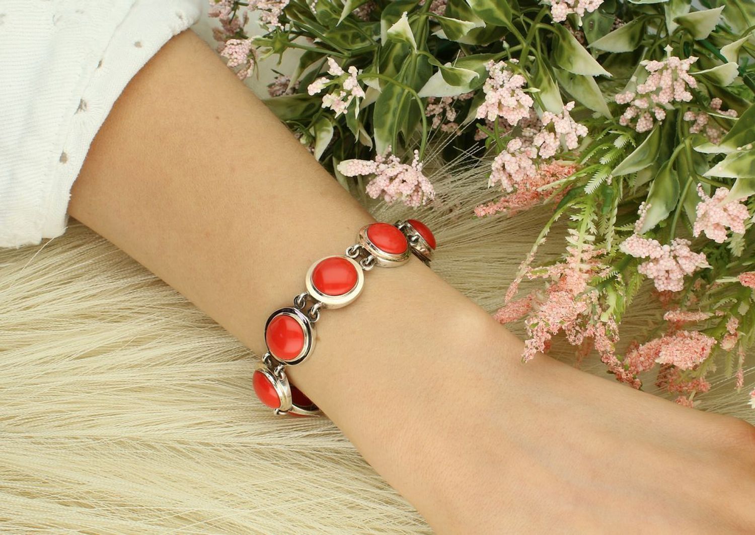 Bransoleta srebrna z dodatkiem złota próba 925, 585  koral okrągły 3368 2.jpg