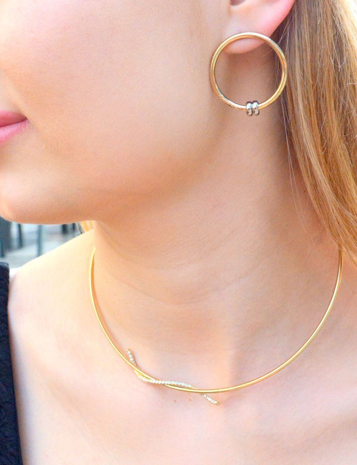 Kolczyki damskie Calvin Klein pozłacane koła 35000634.jpg