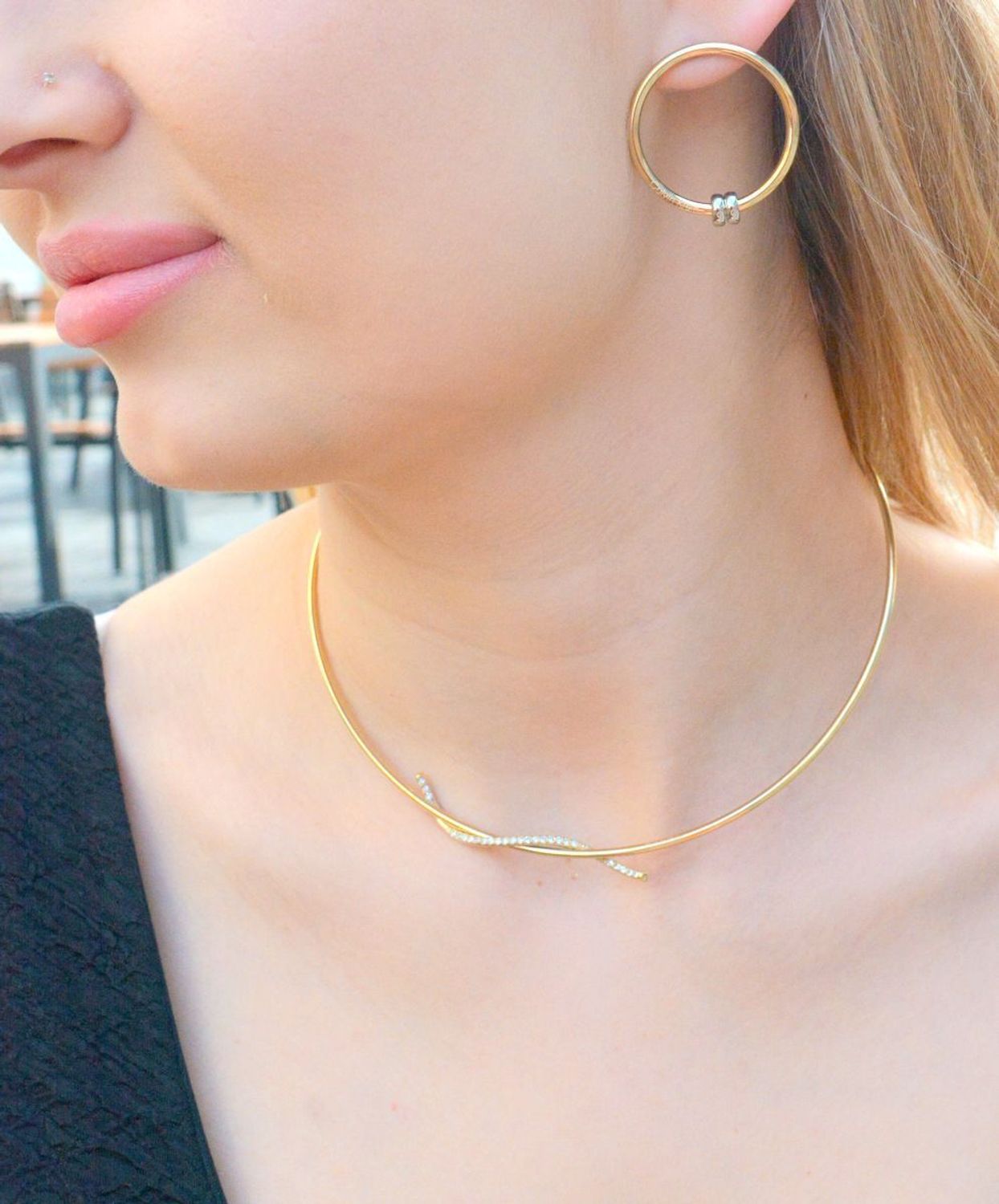 Kolczyki damskie Calvin Klein pozłacane koła 35000634.jpg