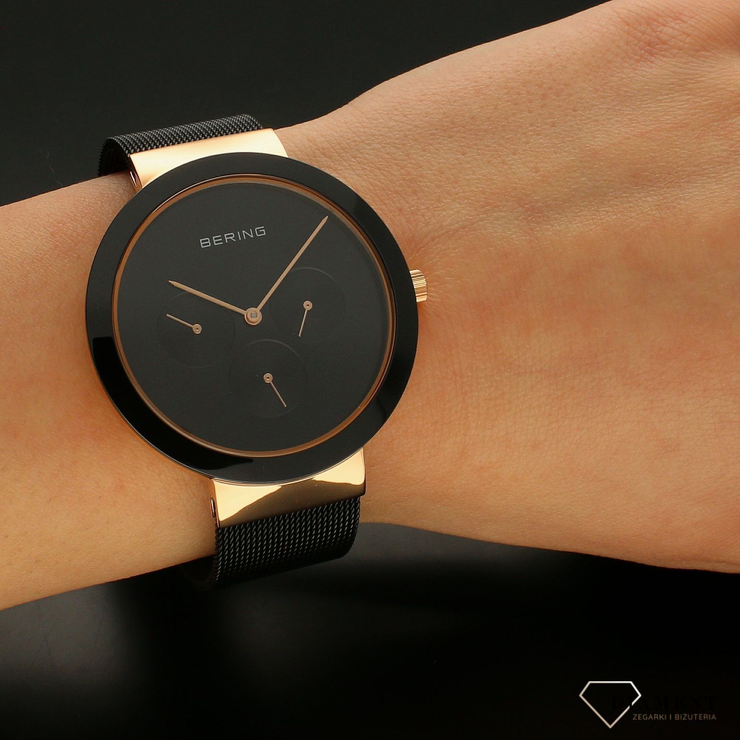 Zegarek BERING Classic 35040-166. To męski czasomierz pasujący do każdego rodzaju stylizacji. Zegarek wyposażony został w kopertę w kolorze różowego złota (3).jpg