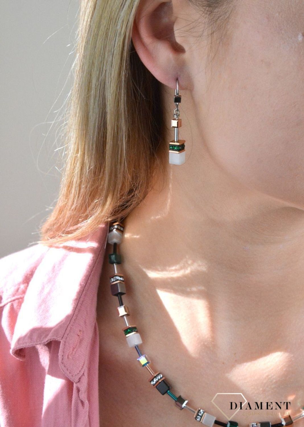 Kolczyki damskie Swarovski Coeur De Lion tygrysie oko srebro 4013200521. Kolczyki damskie Coeur De Lion  ponadczasowo piękne kolczyki z kolekcji GeoCUBE® z kamieniami naturalnymi Ekstrawaganckie kolczyki. Niety.jpg