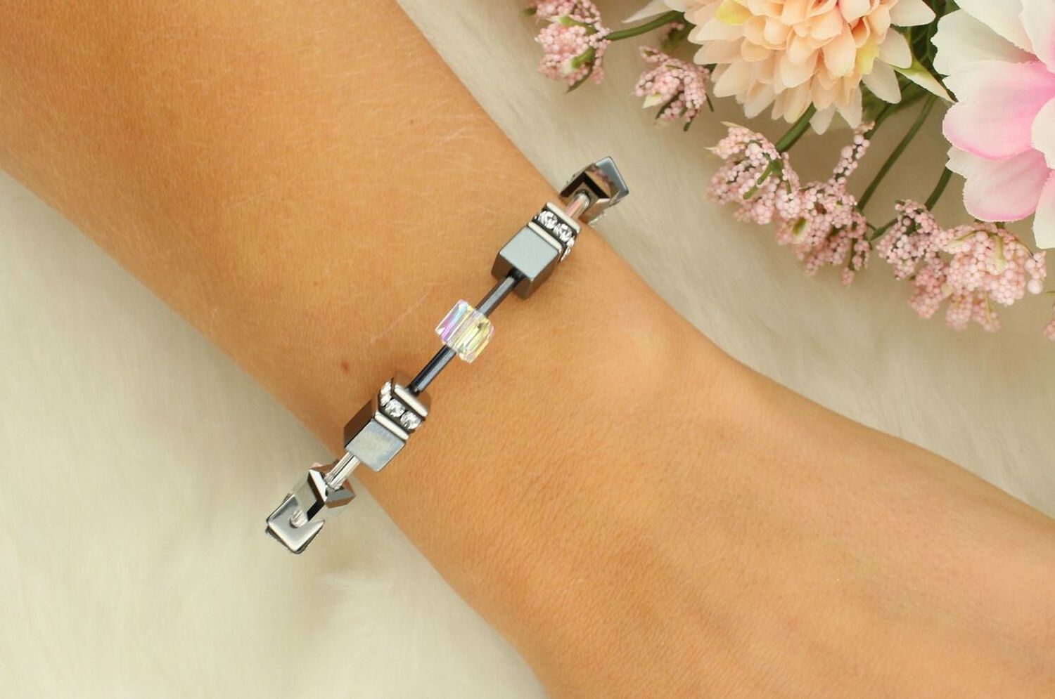 Bransoletka damska GeoCUBE® Platynowa 4015301217 – COEUR DE LION  Minimalistyczna biżuteria srebrna.jpg