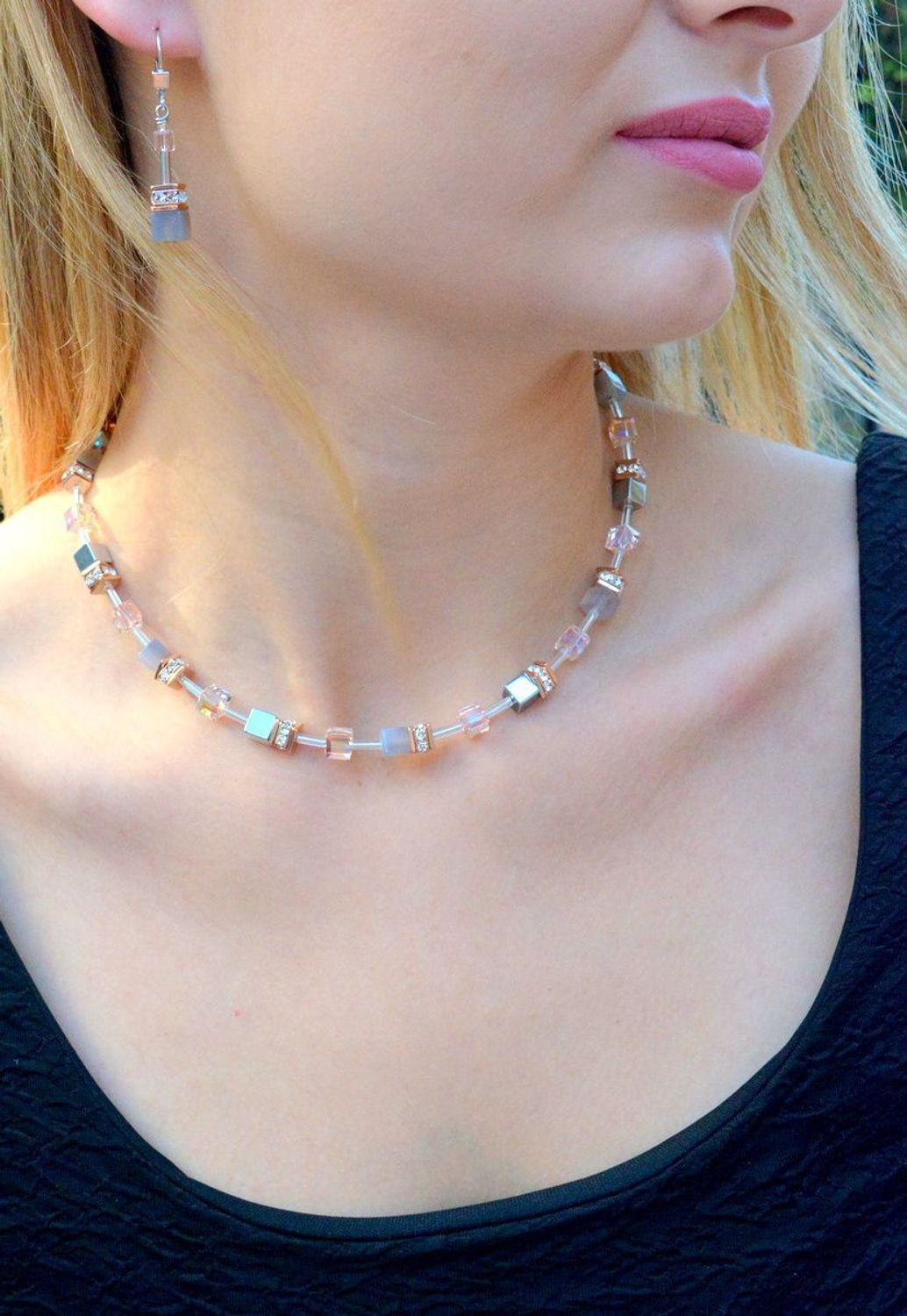 Naszyjnik damski Coeur De Lion GeoCUBE® Iconic Precious 4017100235..jpg