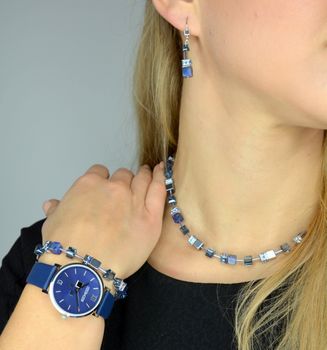 Naszyjnik damski Swarovski sodalit Coeur De Lion 4017100700. Modny, damski naszyjnik Coeur de Lion podkreśla piękno każdej kobiety (5).JPG