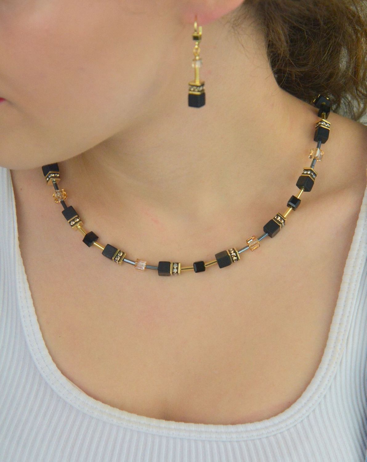 Naszyjnik damski GeoCUBE® Onyks czarno-złoty 4018101316 – COEUR DE LION, elegancja i styl (1).jpg