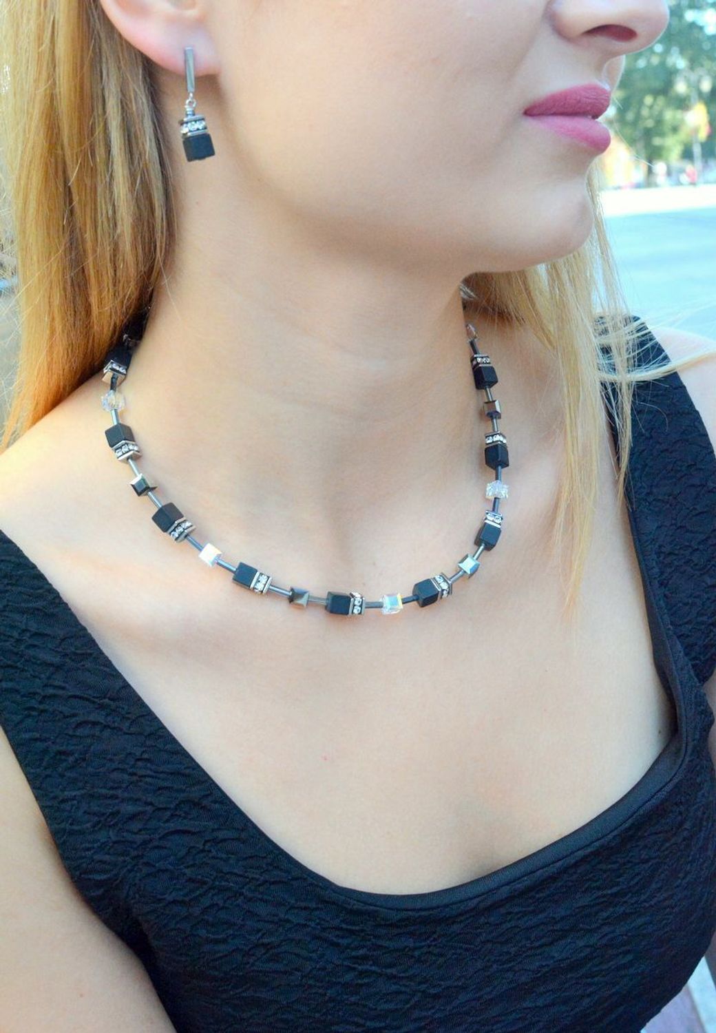 Kolczyki damskie Coeur de Lion Kolczyki GeoCUBE® Iconic Precious Onyks 4018211318.jpg