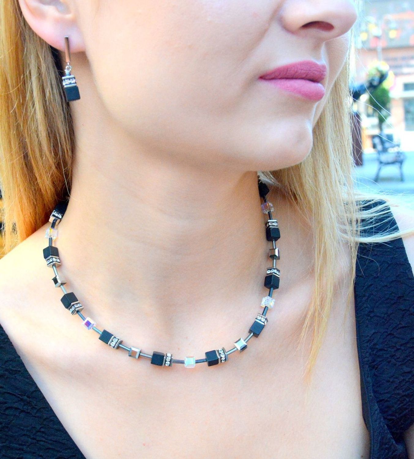 Kolczyki damskie Coeur de Lion Kolczyki GeoCUBE® Iconic Precious Onyks 4018211318.jpg