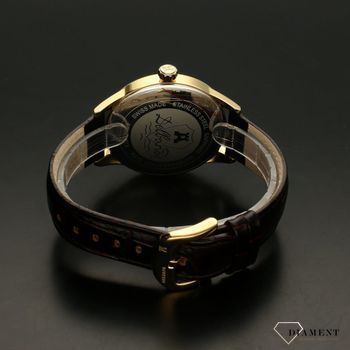 Zegarek męski Delbana Retro 42601.622.6.064. Zegarek męski o klasycznym wyglądzie z bardzo czytelnym, jasnym cyferblacie w kolorze białym. Tarcza zegarka w białym kolorze ze złotymi cyframi arabskimi chro (5).jpg