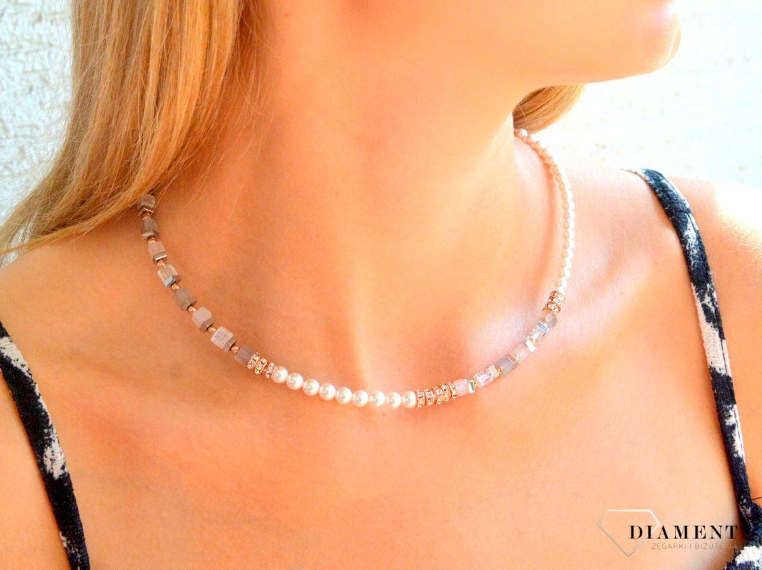 Naszyjnik damski Swarovski Coeur de Lion GeoCUBE® Precious Fusion Offset 4354101920. Damski naszyjnik ze stali. Naszyjnik damski marki  Coeur de Lion. Naszyjnik z kryształami Swarovskiego. Naszyjnik z kamieniami na prezent (2).jpg