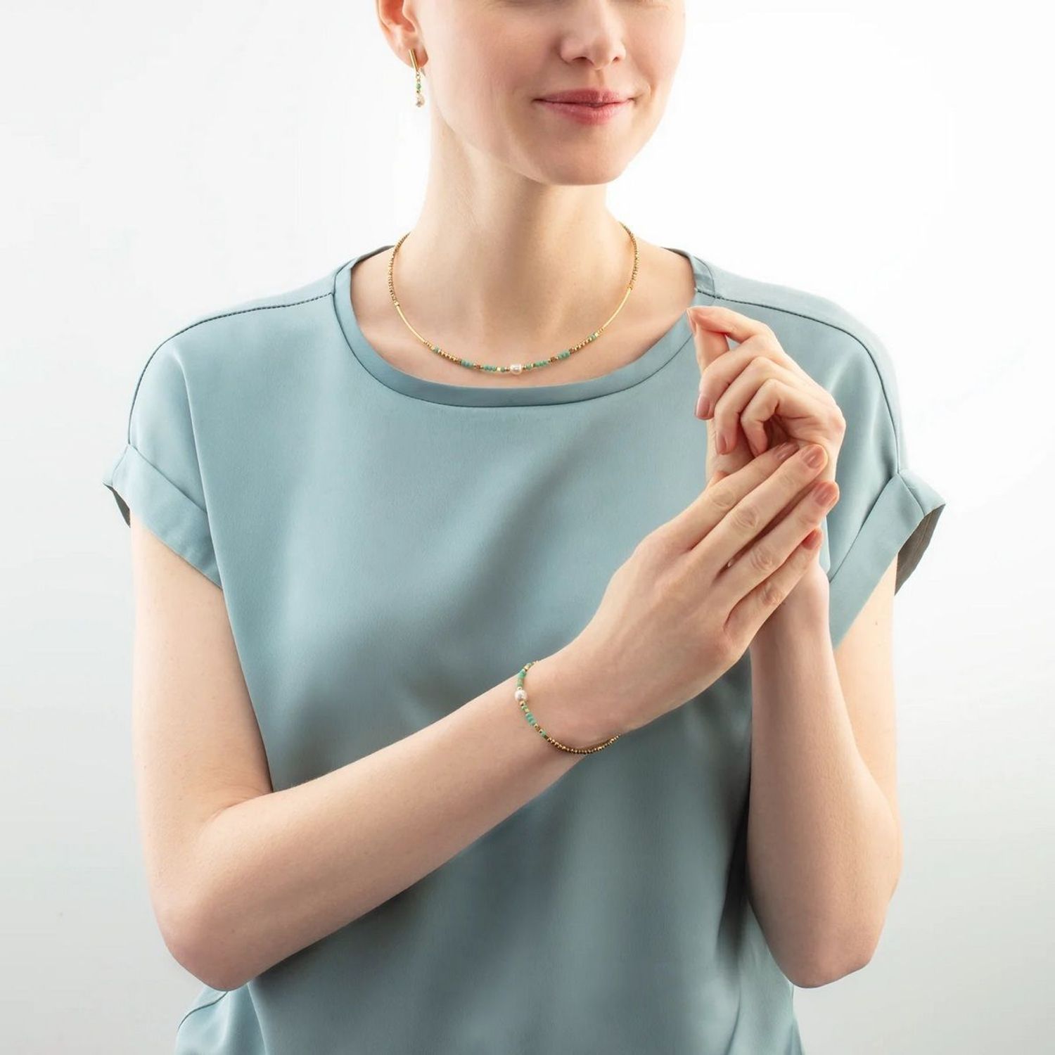 Bransoletka damska Coeur De Lion Crystal Pearl  435830-0522. 🌊 Bransoletka Coeur De Lion – Lagoon Pearl Złoto-Miętowa 🌟1.jpg