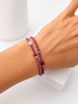 Bransoletka damska Coeur de Lion Joyful Colours Flex Silver-Red z kryształami Swarovski®, hematytem i stalą nierdzewną. Można nosić ją także jako choker (1).jpg