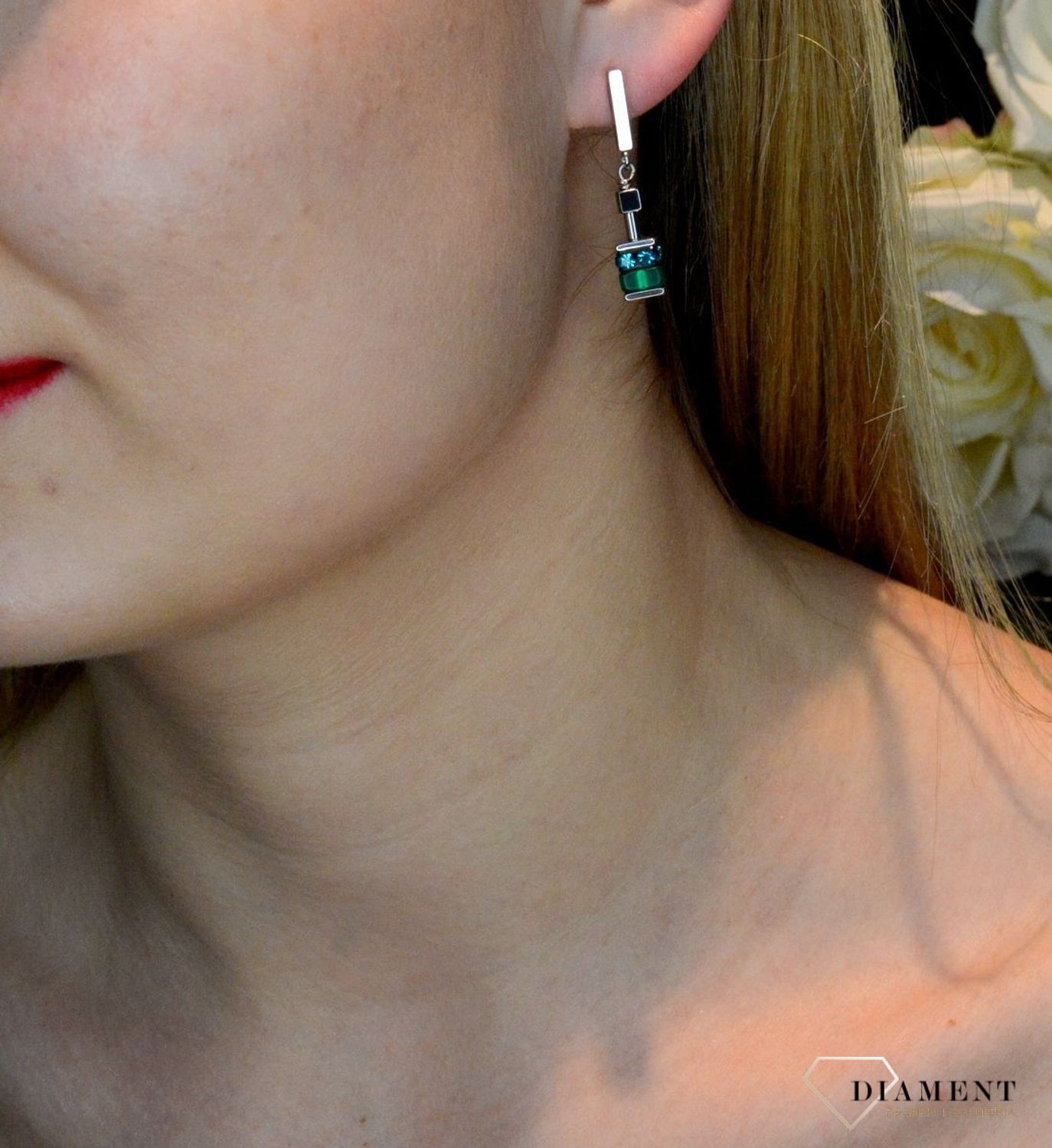 Kolczyki damskie zielone Swarovski Coeur De Lion kryształ góski, hematyt 4509210500. Piękne kolczyki z kolekcji GeoCUBE zdobione kamieniami hematyt, kryształ górski i kryształami Swarovski.jpg