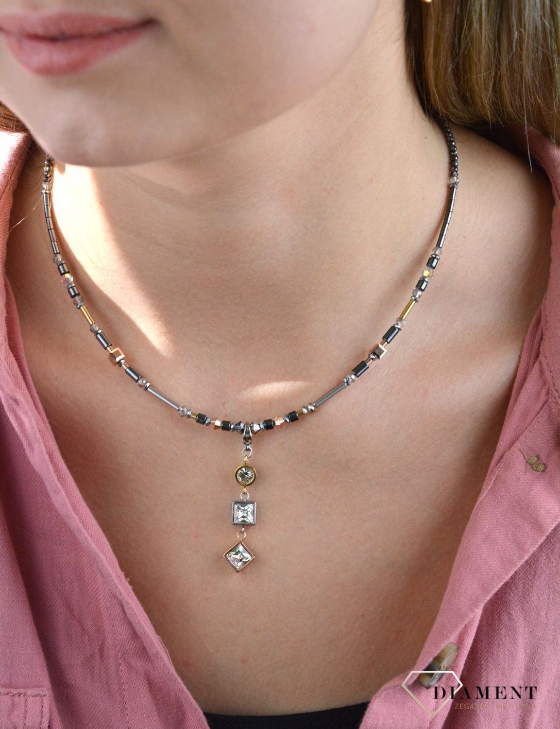 Naszyjnik damski Swarovski Coeur De Lion hematyt i kryształ górski 4545101633ssd.jpg