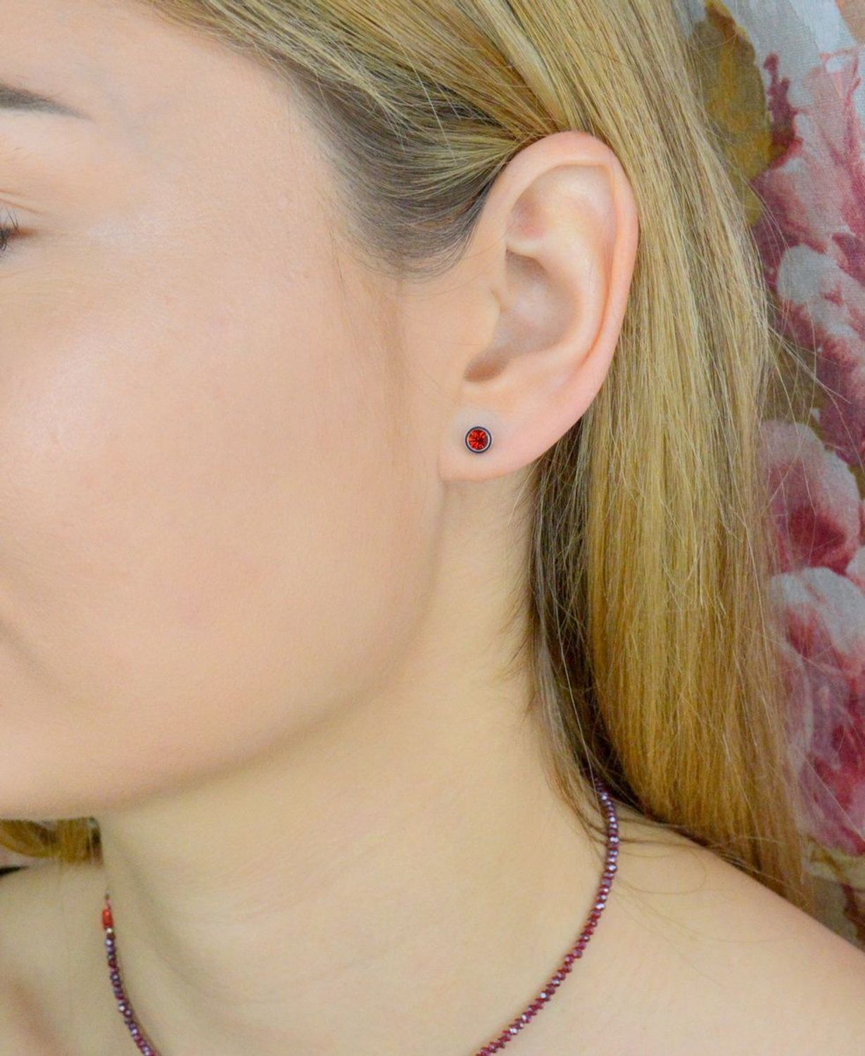 Bransoletka damska Swarovski Coeur De Lion w czerwonym kolorze + Kolczyki Gratis 4564300300.jpg