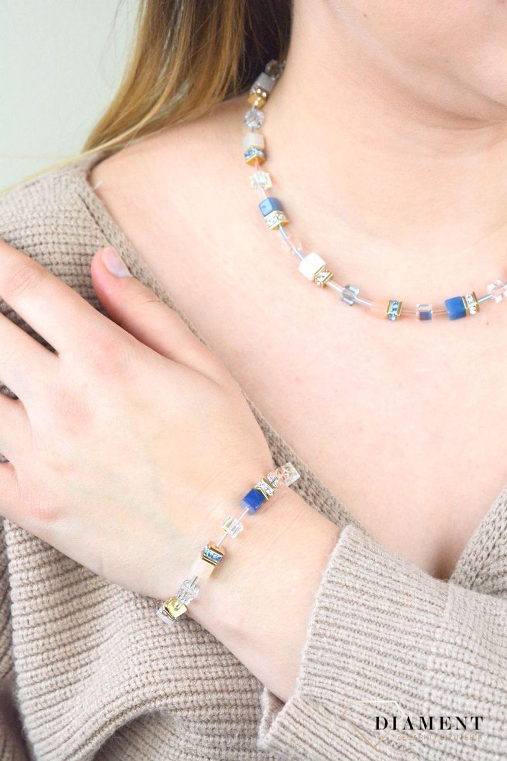 Bransoletka damska Swarovski Coeur De Lion niebieski i różowy awenturyn 4605300720. Biżuteria idealna zarówno na eleganckie, jak i niezobowiązujące okazje, wykonana z połyskujących 1.jpg