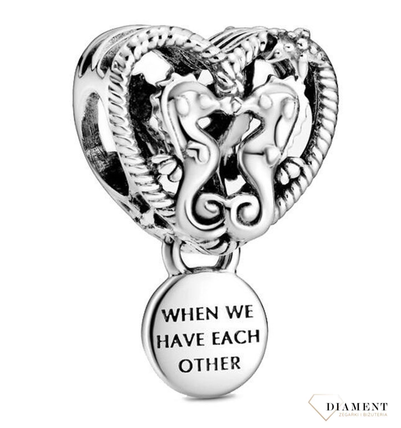 Charms Moment Serce z konikami morskimi 48844.jpg