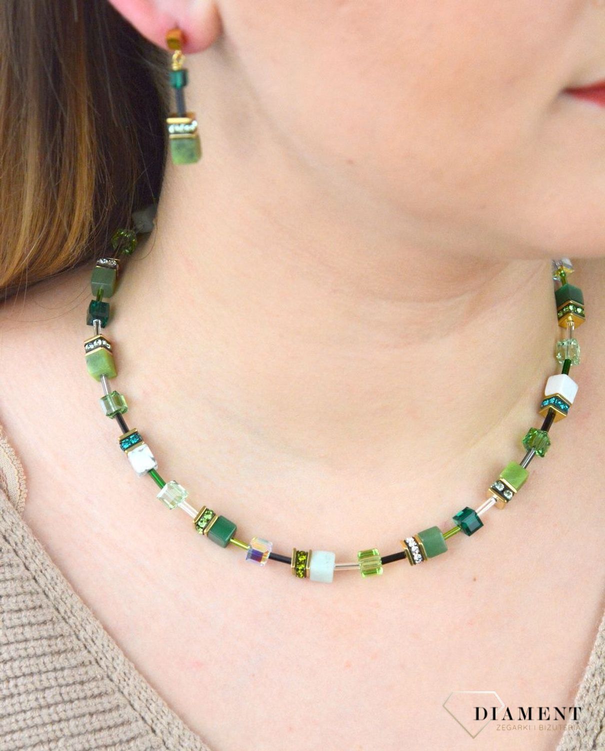 Naszyjnik damski Swarovski Coeur De Lion zielony awenturyn 4905100500. Biżuteria idealna zarówno na eleganckie, jak i niezobowiązujące okazje, wykonana z połyskujących kryształów Swarovski®. Idealny pomysł na prezent. Certyfikat 77.jpg