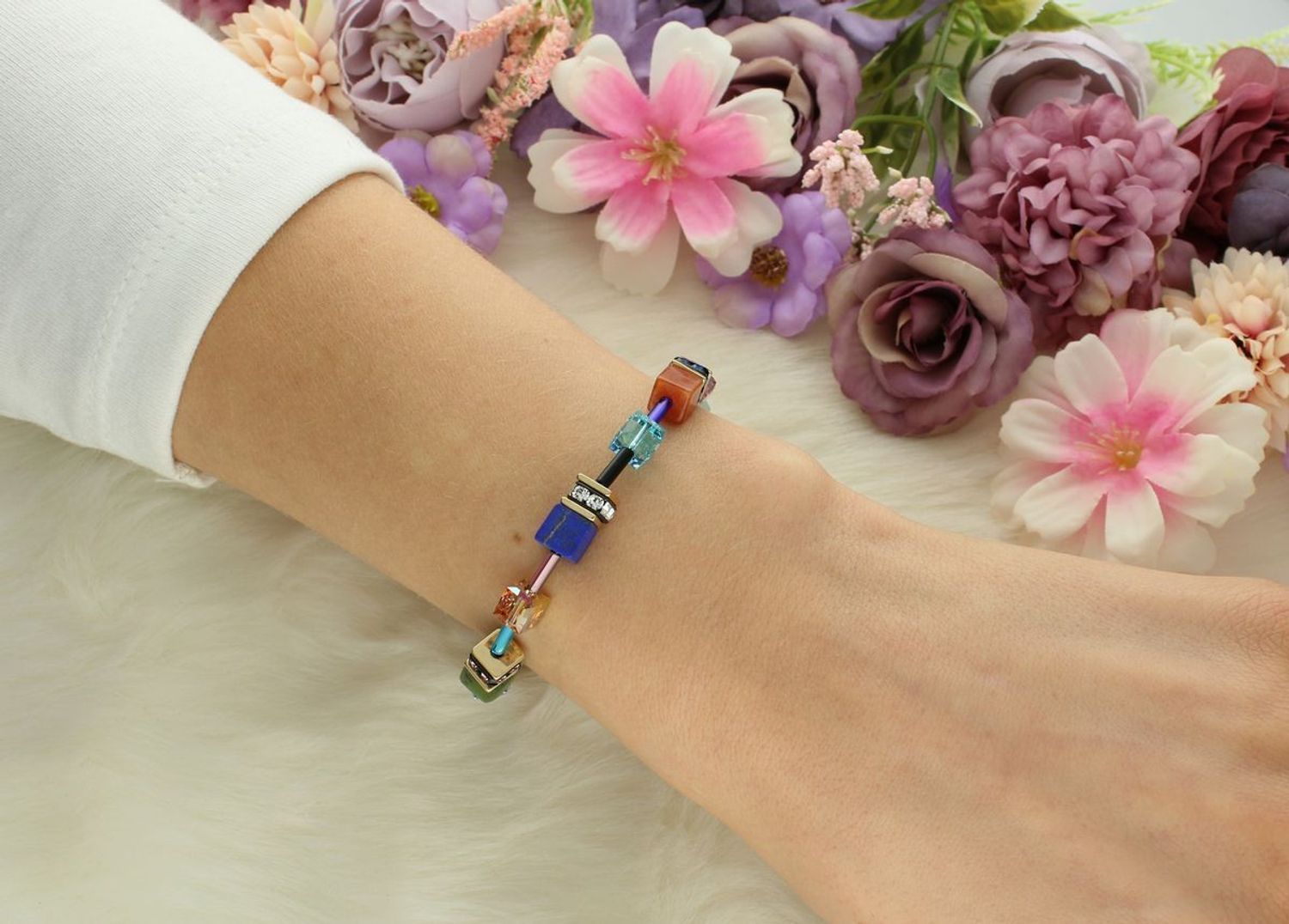 Bransoletka damska Coeur De Lion  lapis lazuli, nefrytu, amazonitu i czerwonego awenturynu 490530-1559.✨ Bransoletka GeoCUBE® Iconic Precious – Wielokolorowa Ekspresja 🌈💎1.jpg